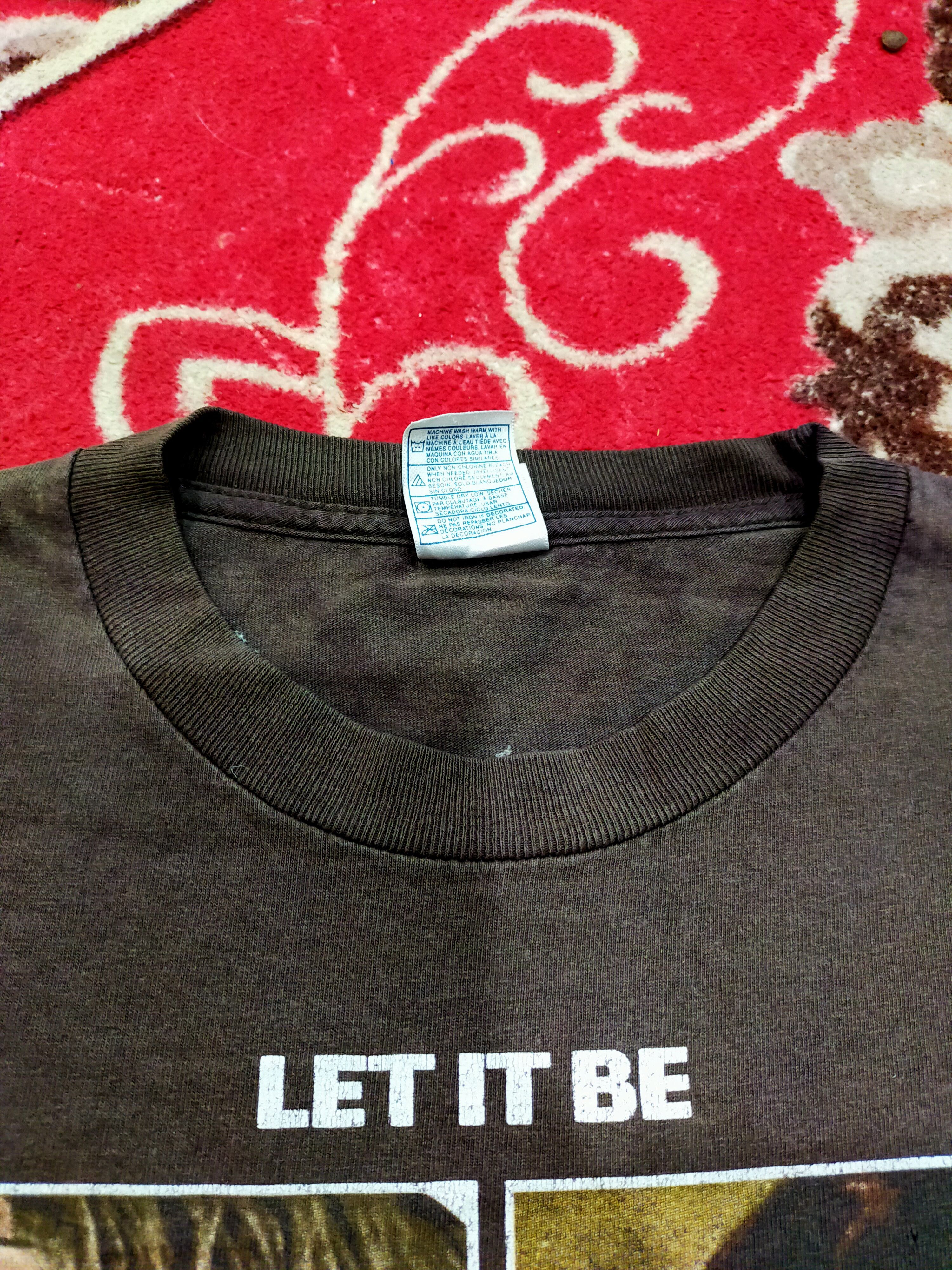 Band Tees Vintage Distressed The Beatles Band tee Size US L / EU 52-54 / 3 - 8 Thumbnail