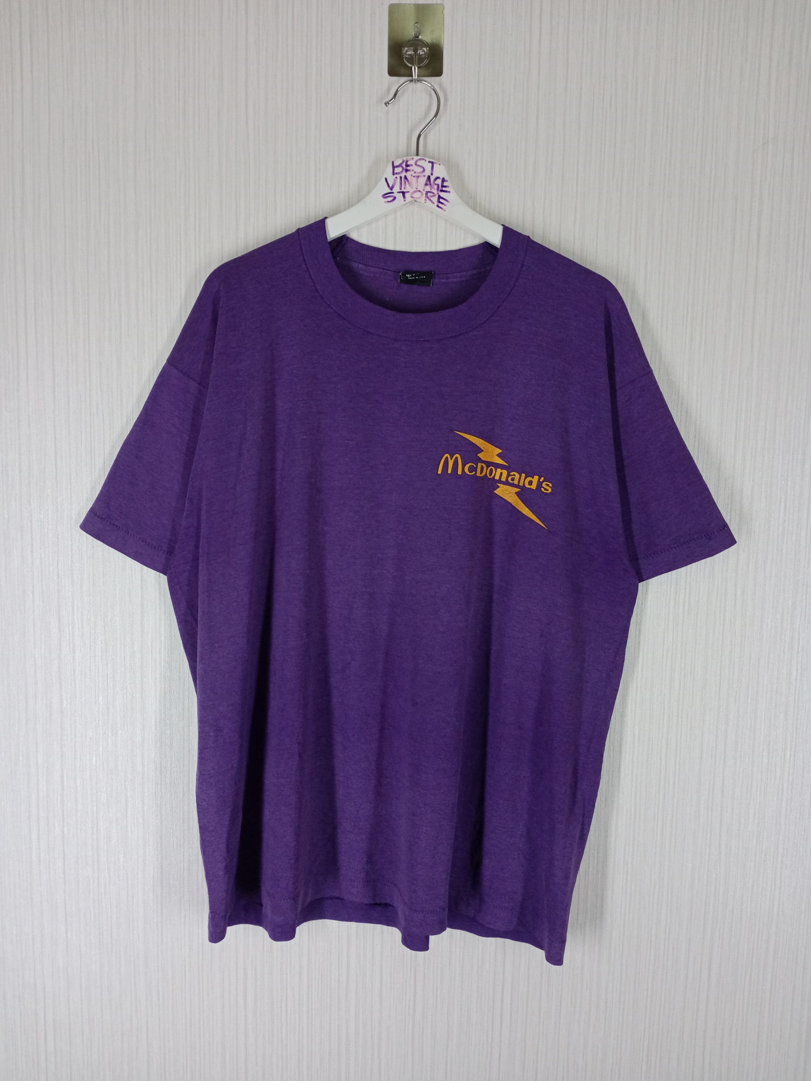 Fruit Of The Loom vintage 90s McDonalds Small Logo Tshirt Size US XL / EU 56 / 4 - 1 Thumbnail