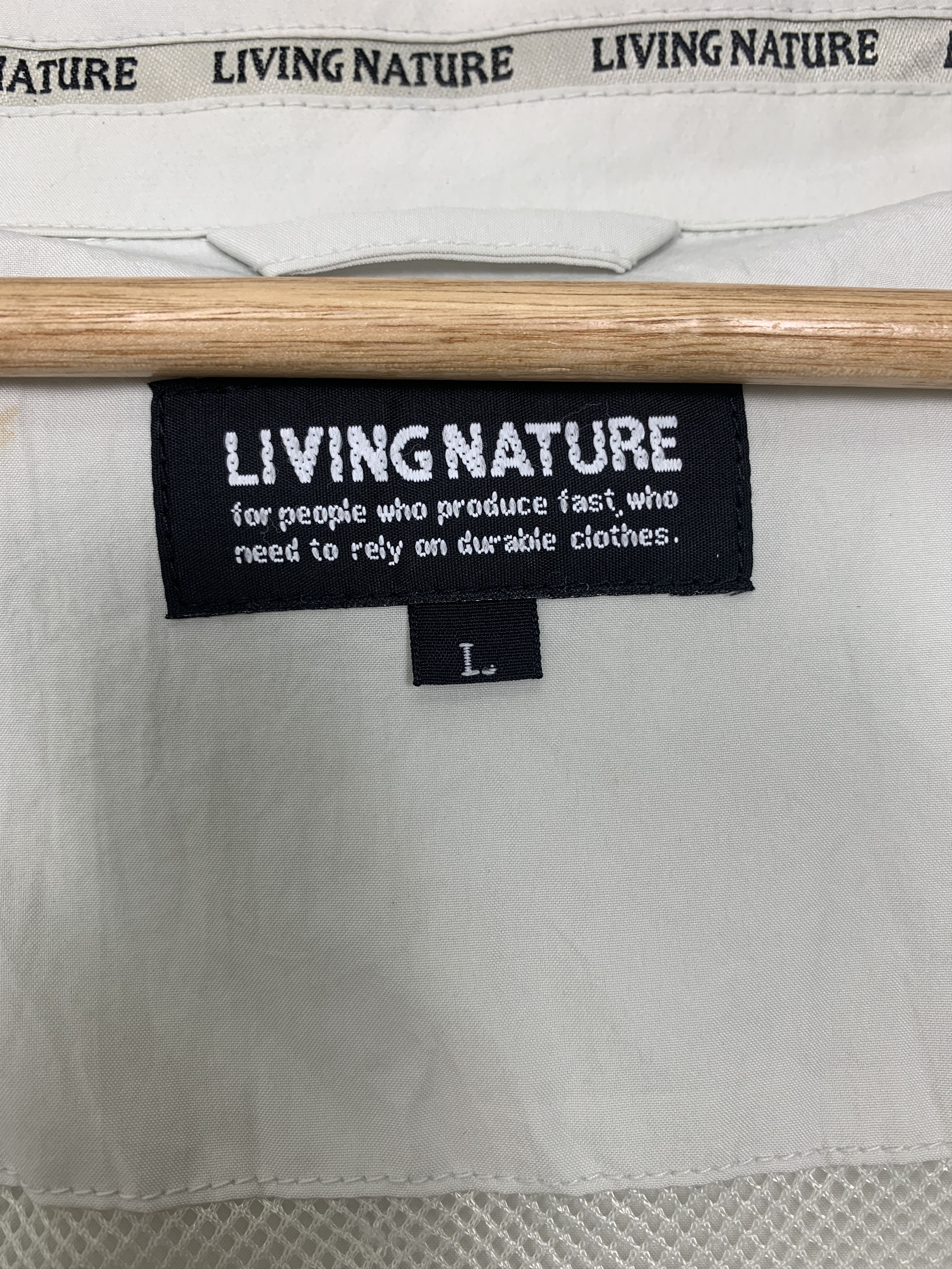 Japanese Brand Vintage LIVING NATURE Zip Up Jacket Size US M / EU 48-50 / 2 - 10 Thumbnail
