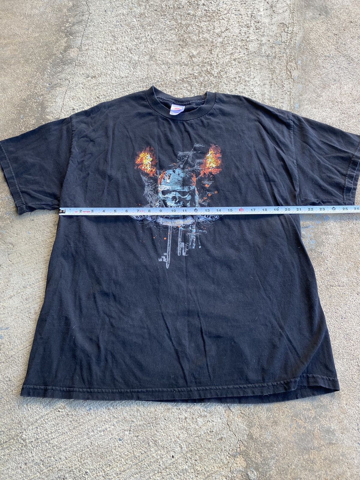 Disney × Vintage Vintage Y2K Pirates Of The Caribbean Movie Tee Shirt Size US L / EU 52-54 / 3 - 8 Thumbnail