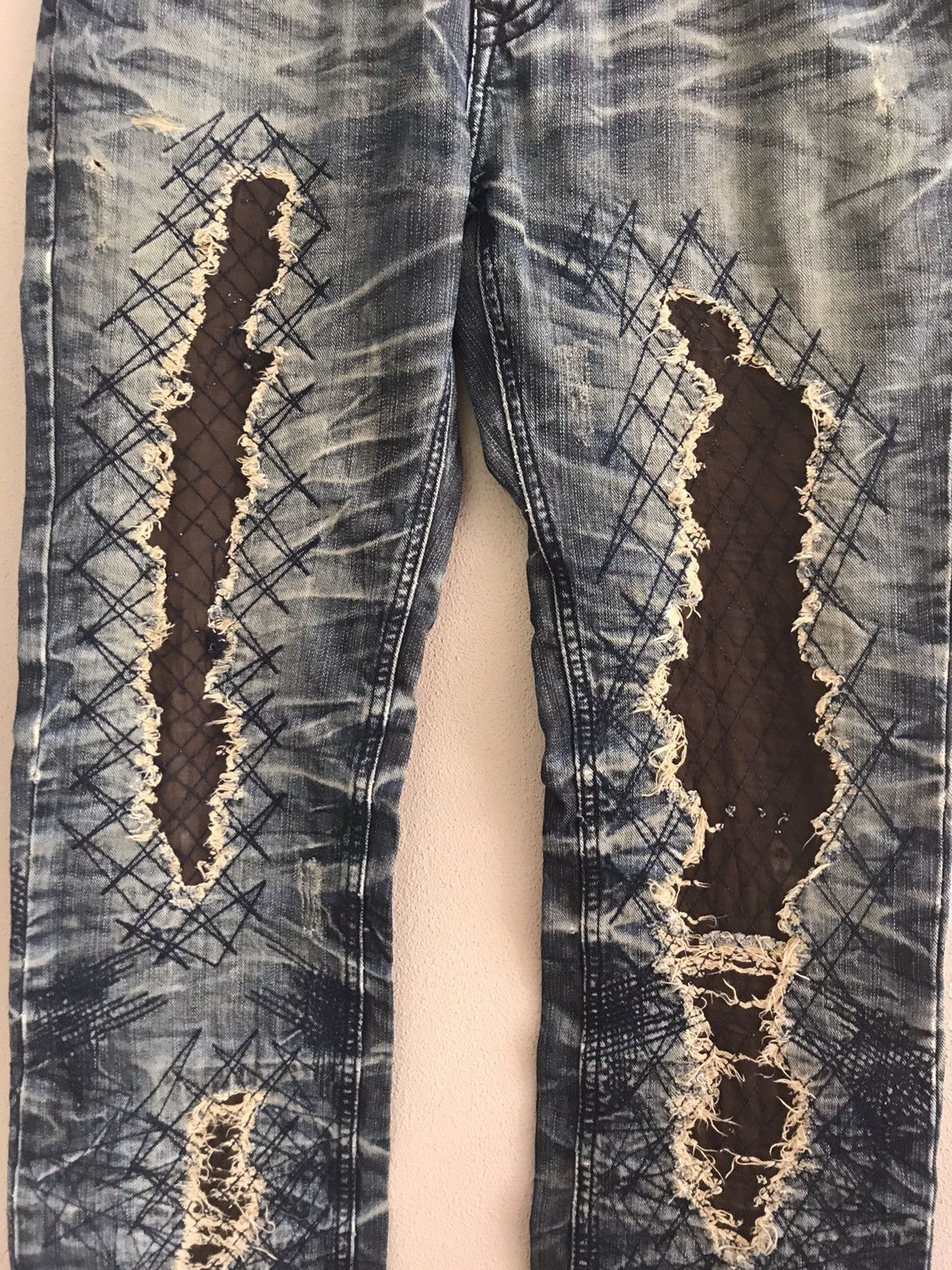 Japanese Brand Tokyo Boulevard distessed style jeans Size US 33 - 4 Thumbnail