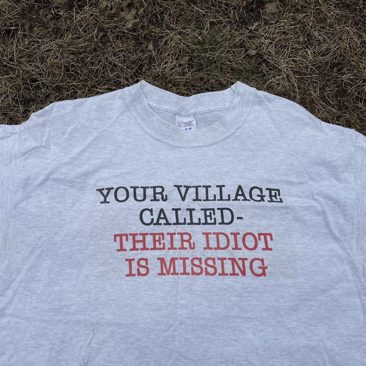 Vintage Vintage Y2K Their Idiot Is Missing Graphic Tee Humor Streetw Size US L / EU 52-54 / 3 - 4 Thumbnail