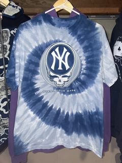 Rare 2018 Liquid Blue Grateful Dead New York Yankees T Shirt M Tie Dye MLB  NWT