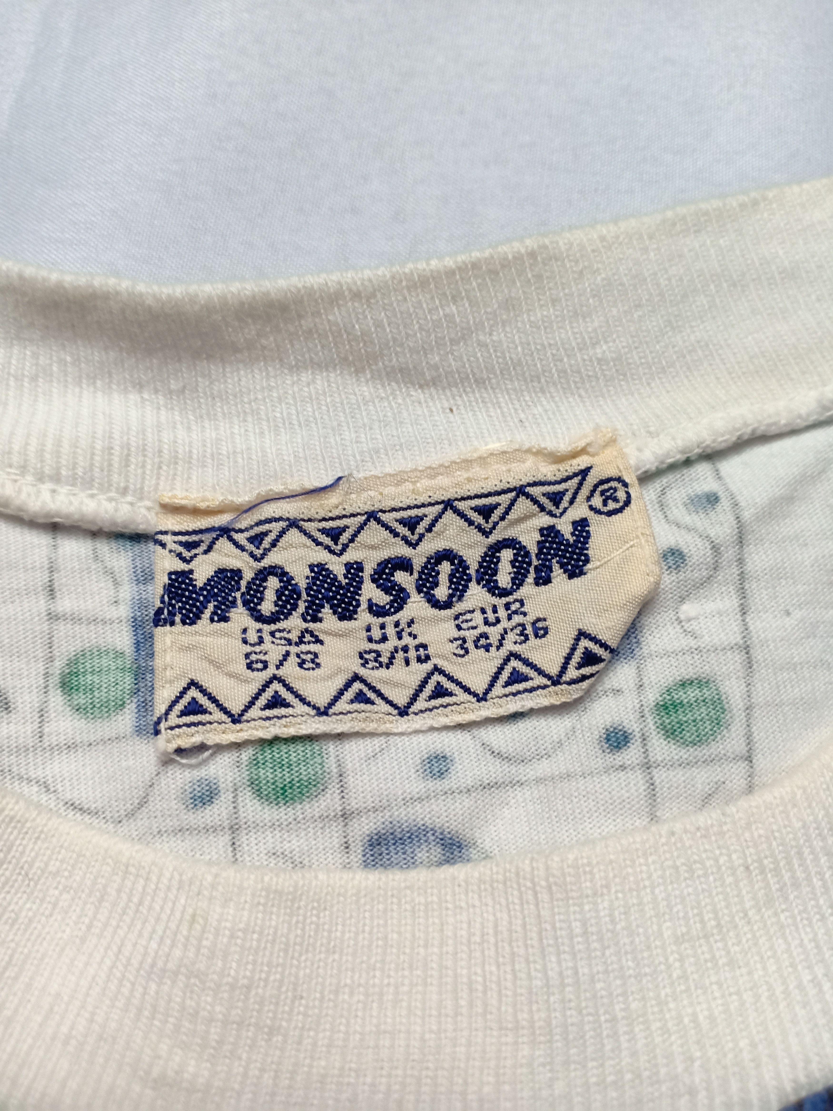 Vintage Vintage 80s Monsoon All Over Printed Tee Animals Art Size US M / EU 48-50 / 2 - 4 Thumbnail