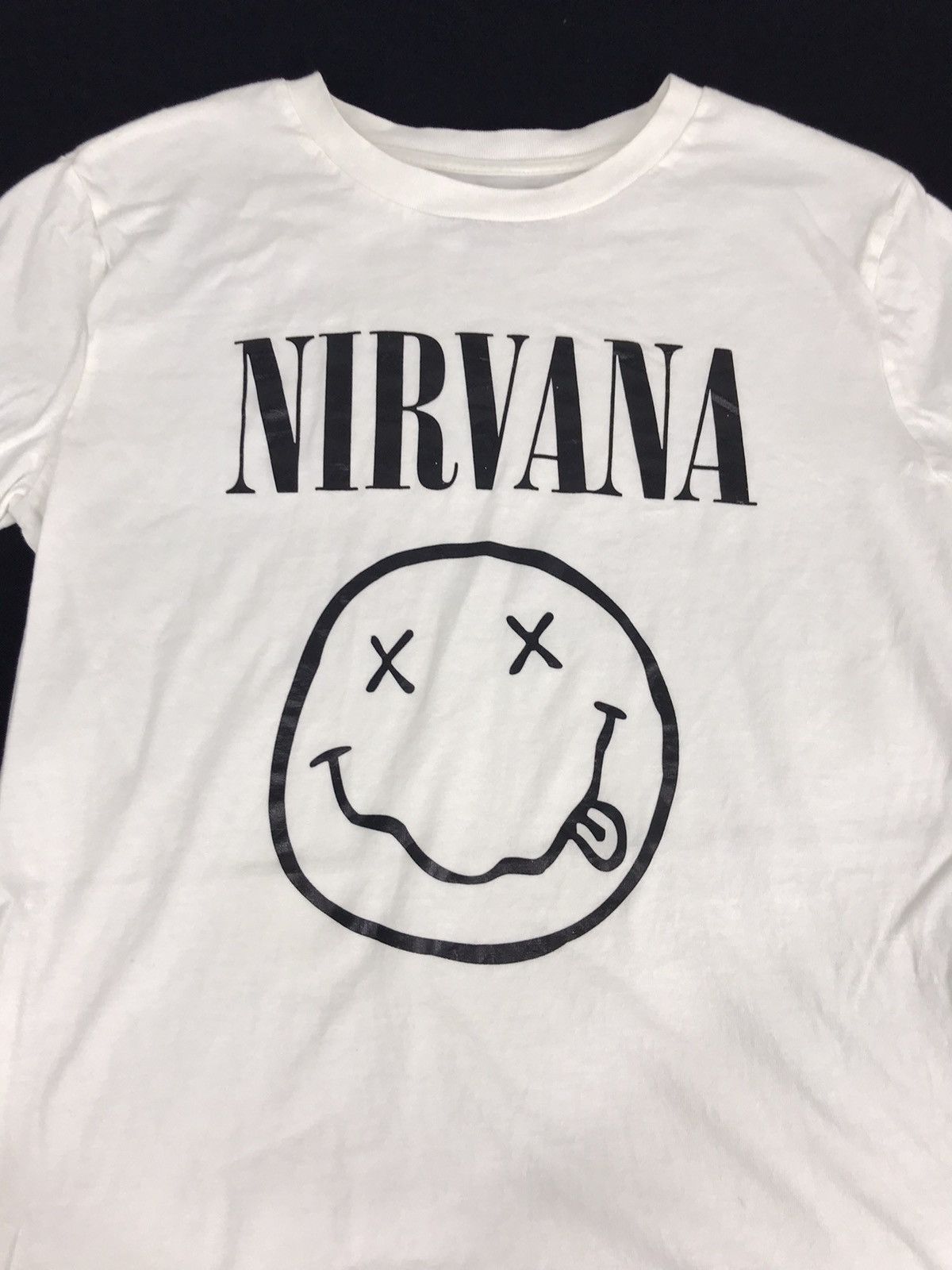 Nirvana Nirvana Kurt Cobain Smiley Face Rock Grunge Tee Size S / US 4 / IT 40 - 3 Thumbnail
