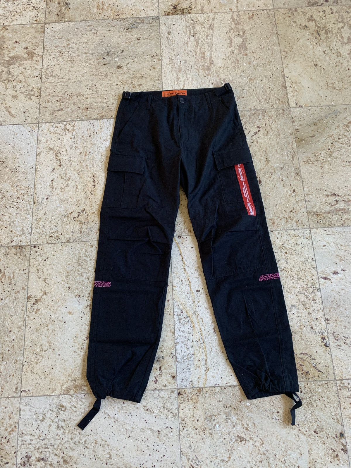 Heron Preston Cargo Trousers Logo In Pink Size US 28 / EU 44 - 4 Thumbnail