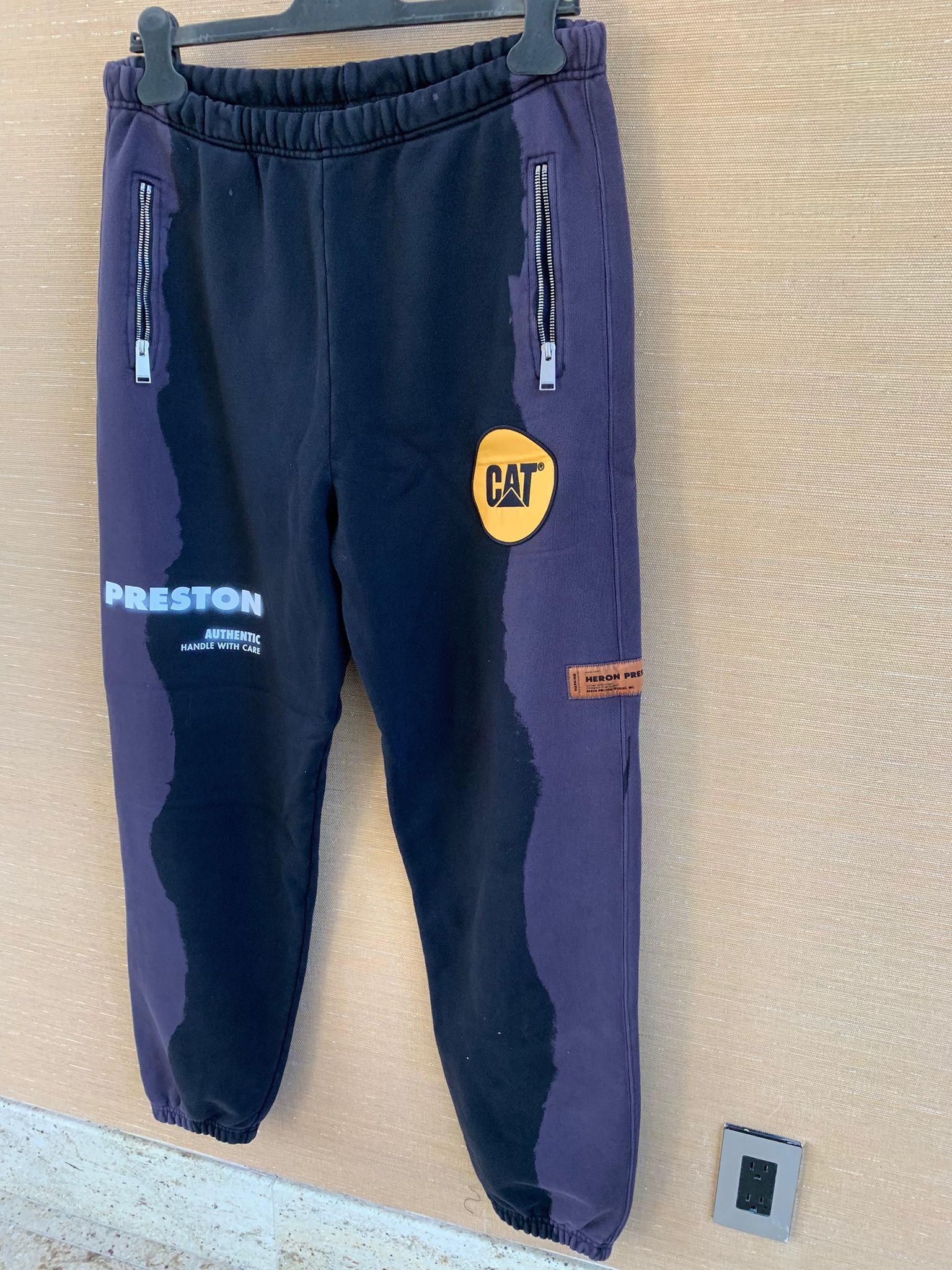 Heron Preston Cat Sweatpants Inserts Logo in Black / Grey Size US 36 / EU 52 - 5 Thumbnail