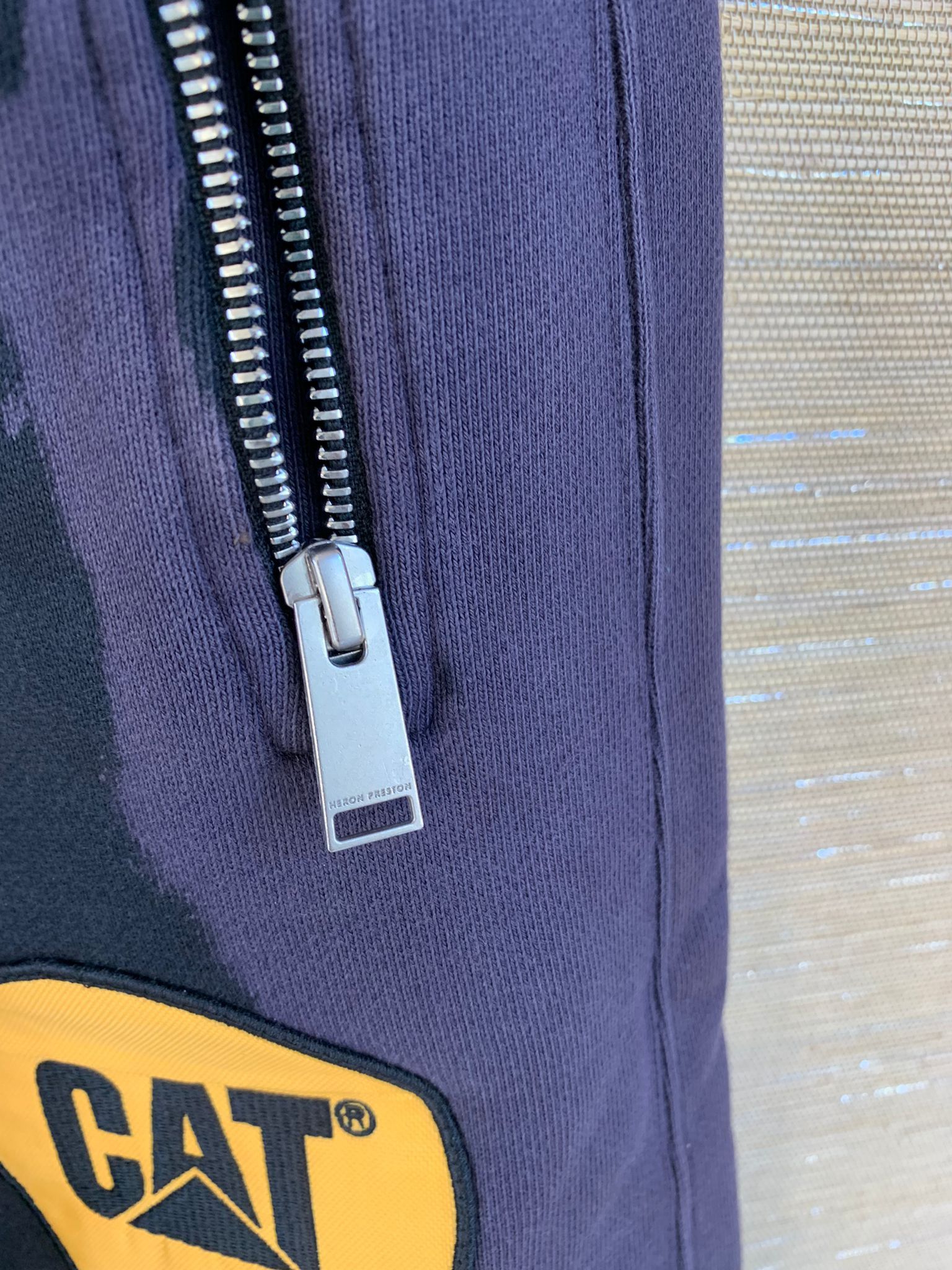 Heron Preston Cat Sweatpants Inserts Logo in Black / Grey Size US 36 / EU 52 - 8 Thumbnail