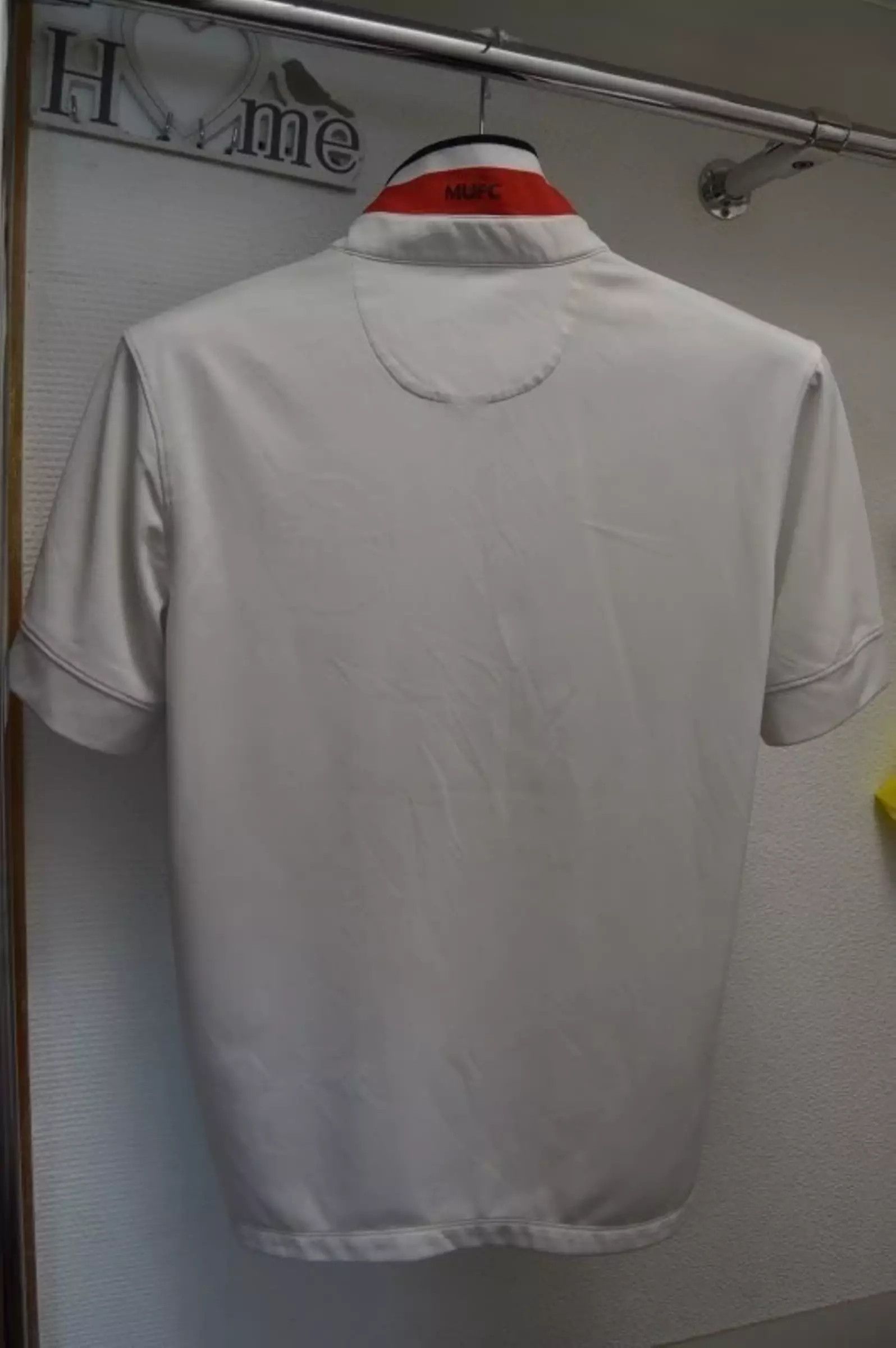 Nike Nike Manchester United Soccer Jersey M Size White Chevrolet Size US M / EU 48-50 / 2 - 2 Thumbnail
