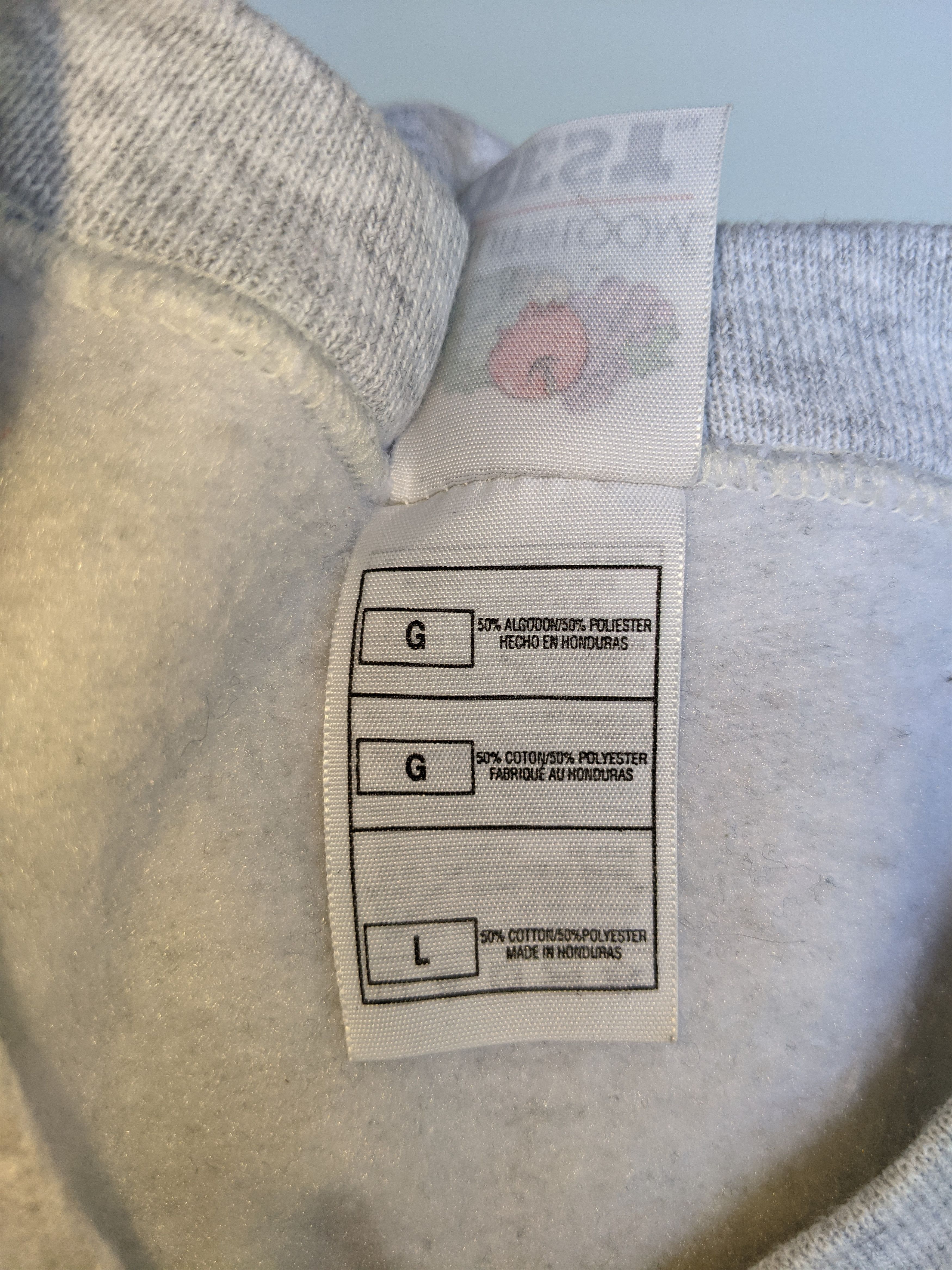 Fruit Of The Loom RARE💥1986 Les Miserables Sweatshirt/Size L Size US L / EU 52-54 / 3 - 6 Thumbnail