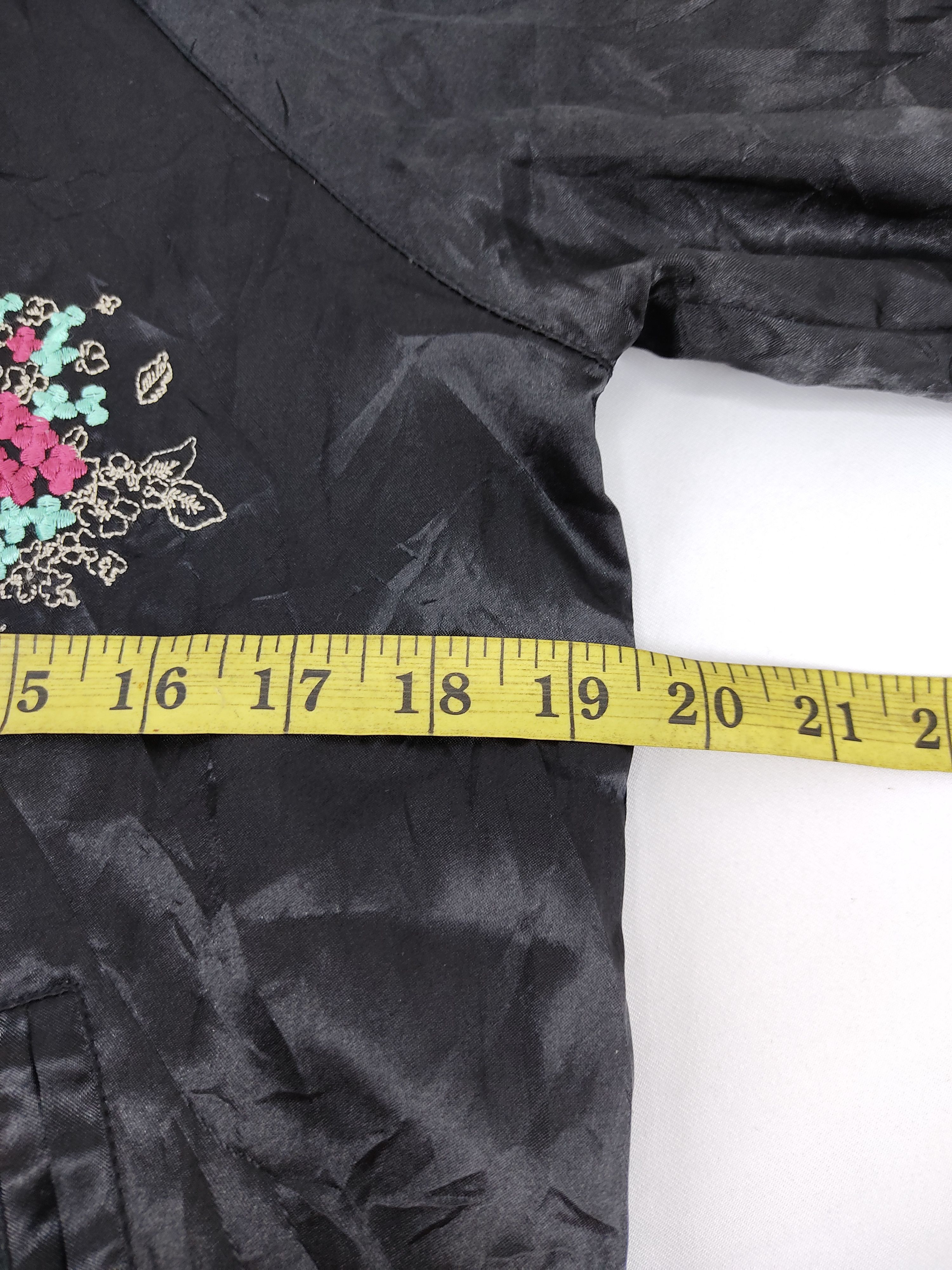 Vintage Vintage BEGUM Suka Jacket Sukajan Bomber Embroidery Motif Size S / US 4 / IT 40 - 5 Thumbnail