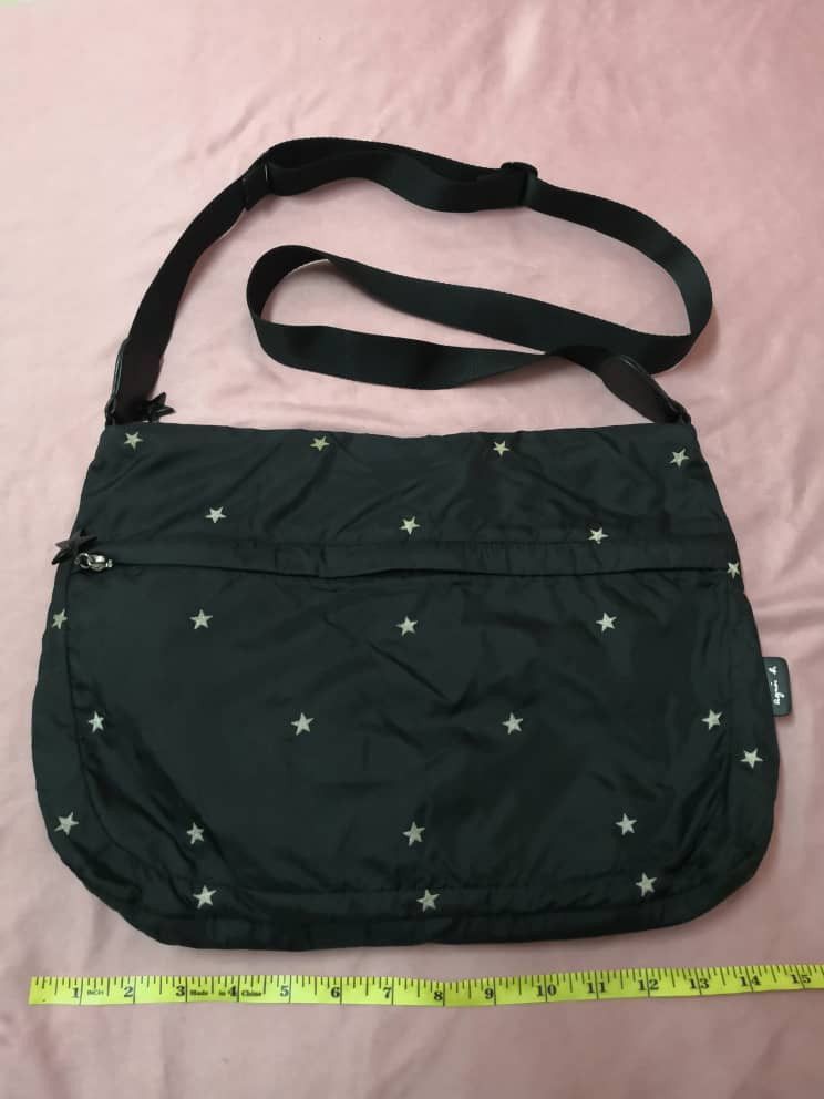 agnes b. Agnes B Embroidered Star Logo Bag Size ONE SIZE - 1 Thumbnail