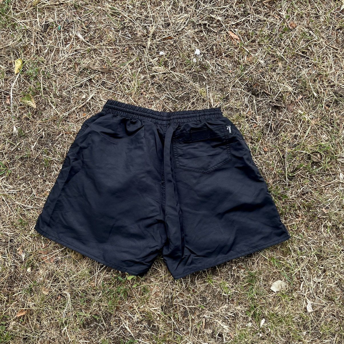Vintage Vintage 90s Puma Shorts Baggy Streetwear Y2K Black Faded 30 Size US 30 / EU 46 - 5 Thumbnail