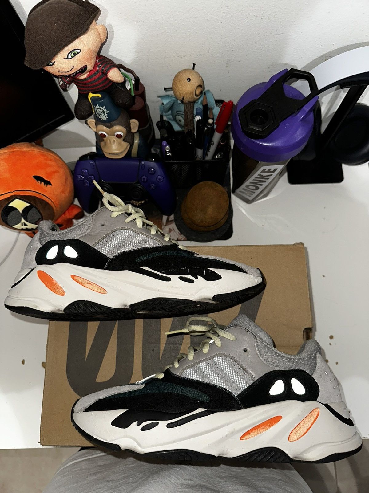 Yeezy boost 700 Wave runner
