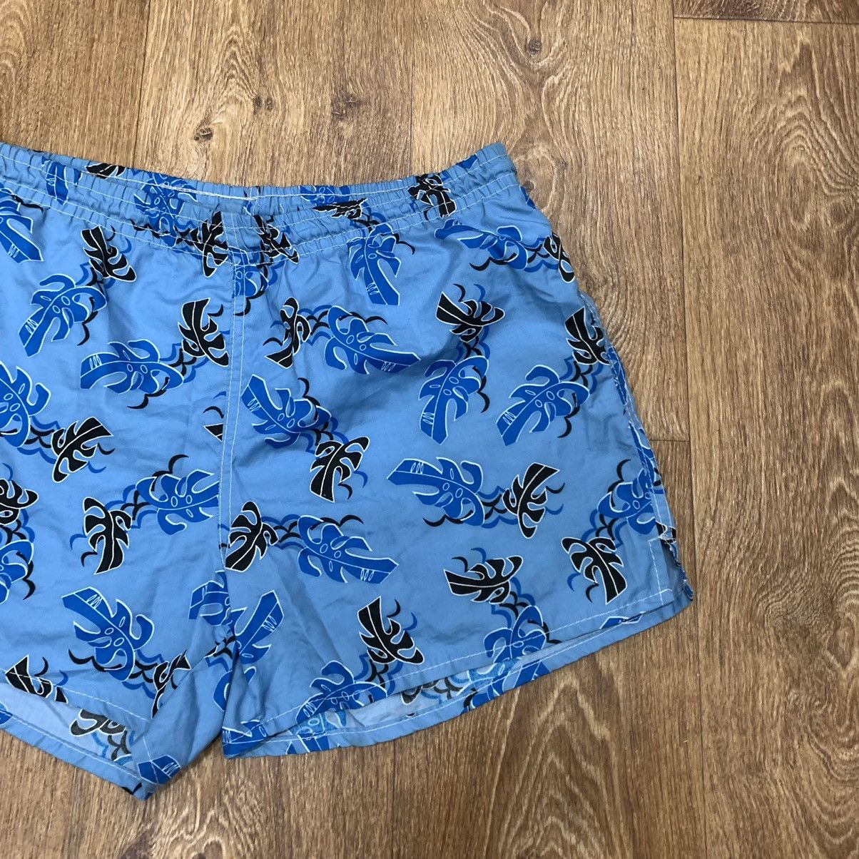 Vintage Vintage 90s All Over Print Shorts Tropical Streetwear 32 Size US 32 / EU 48 - 3 Thumbnail