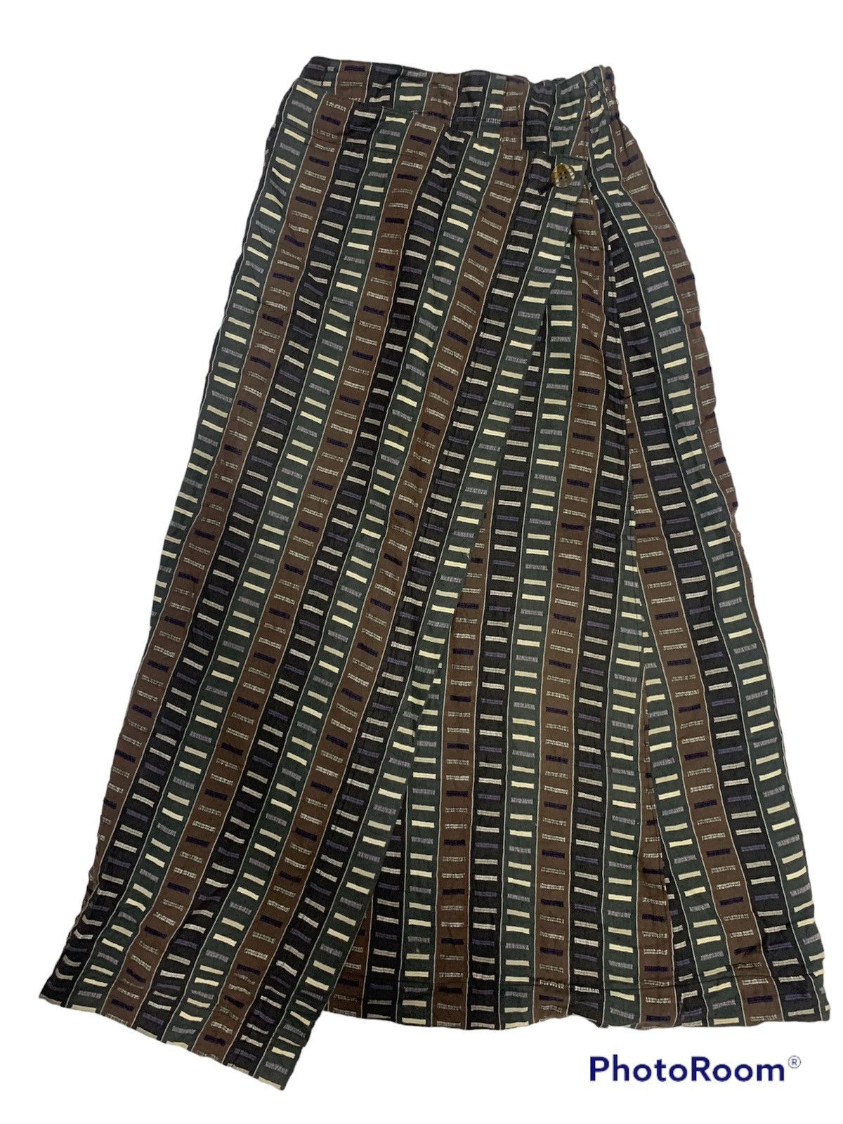image of Vintage Hai Sporting Gear By Issey Miyake Skirt in Green, Women's (Size 26)