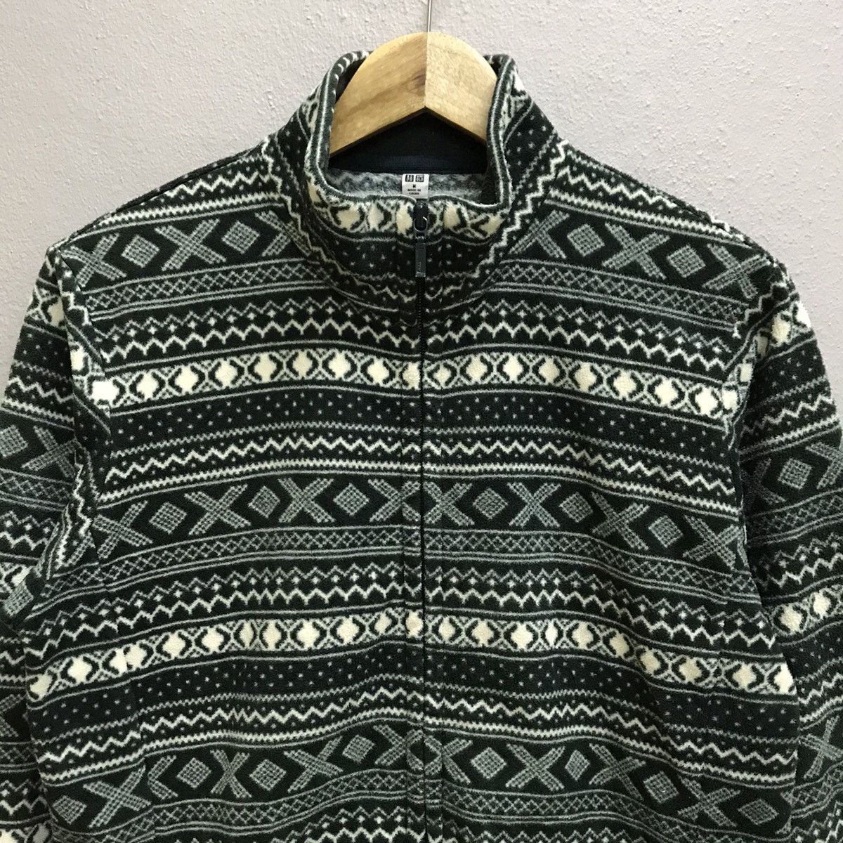 Japanese Brand Uniqlo fleece sweater Size US M / EU 48-50 / 2 - 4 Thumbnail