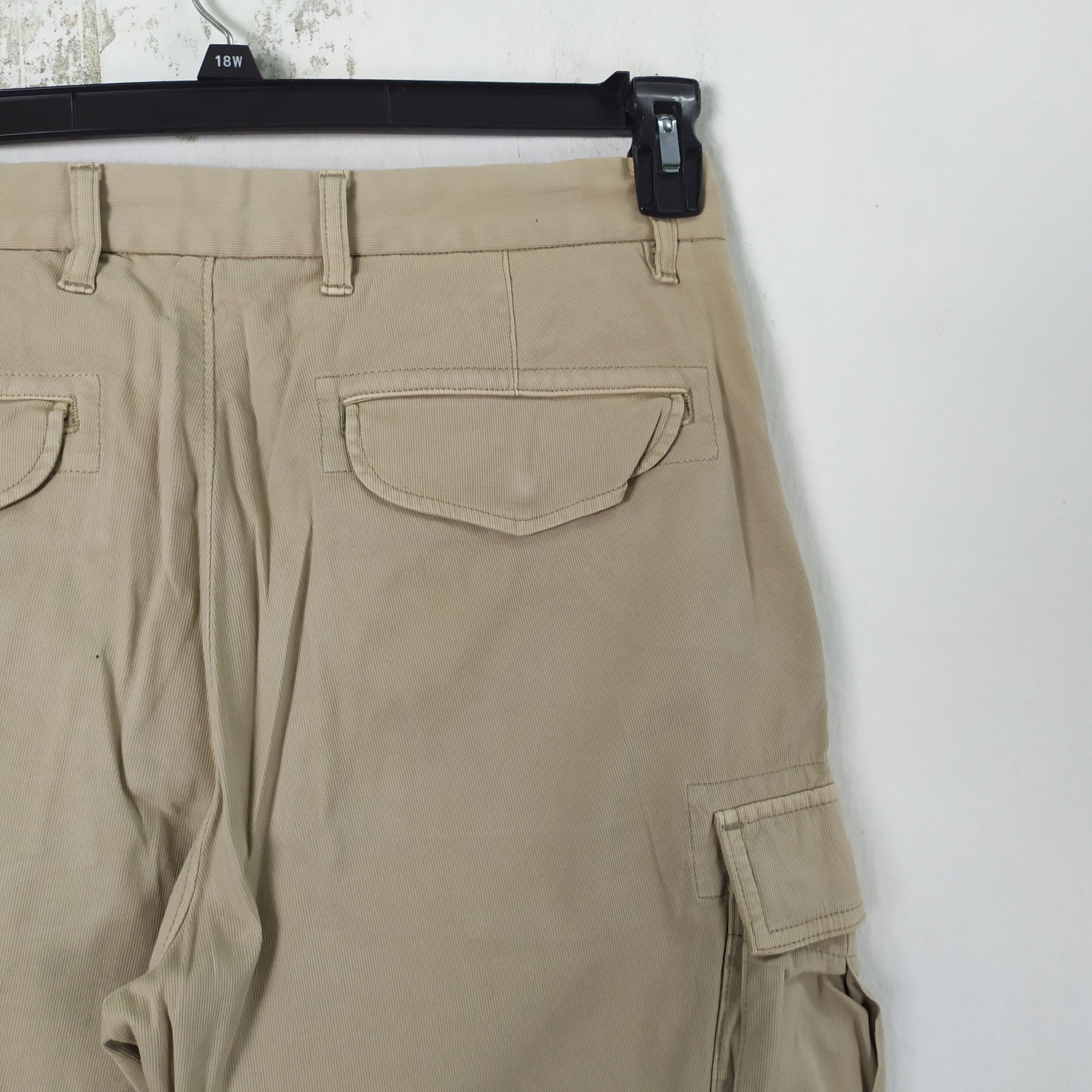 Japanese Brand JAPANESE BRAND CARGO PANTS/MULTIPOCKET TACTICAL PANTS Size US 32 / EU 48 - 9 Thumbnail