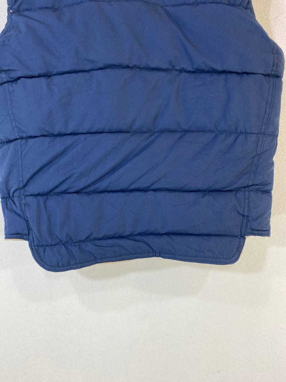 Vintage Vintage The Limited Skiwear Retro Puffer Reversible Vest Size US S / EU 44-46 / 1 - 10 Thumbnail