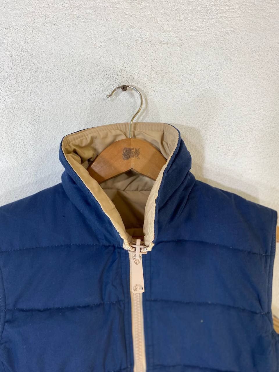 Vintage Vintage The Limited Skiwear Retro Puffer Reversible Vest Size US S / EU 44-46 / 1 - 9 Thumbnail