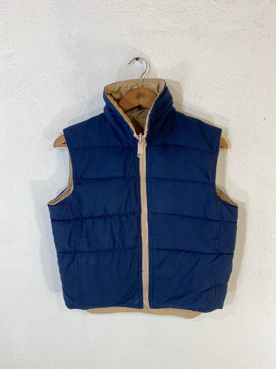 Vintage Vintage The Limited Skiwear Retro Puffer Reversible Vest Size US S / EU 44-46 / 1 - 7 Thumbnail