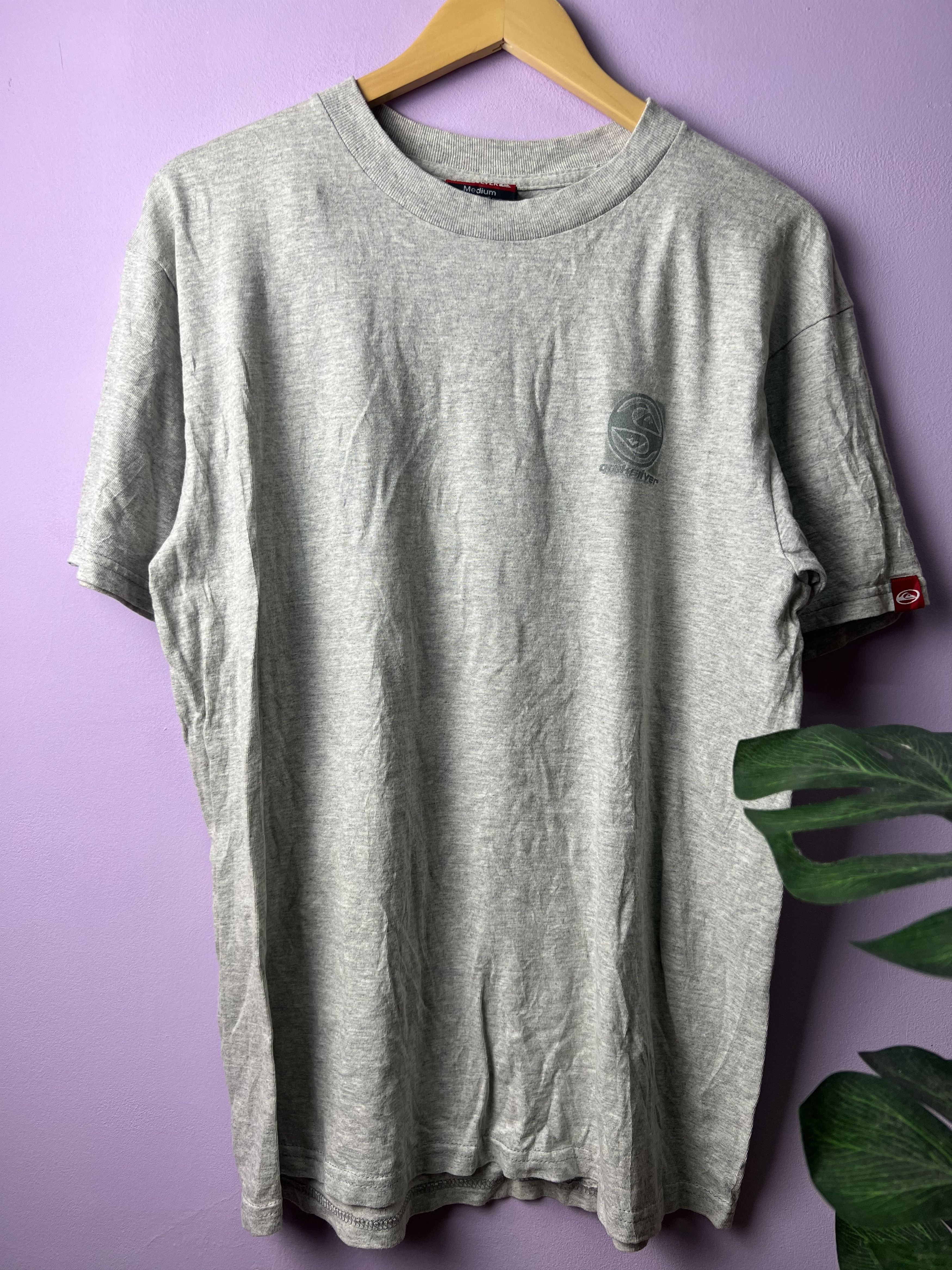 Quiksilver 🔥Vintage Quiksilver Sexy Ladies Tees Size US M / EU 48-50 / 2 - 4 Thumbnail