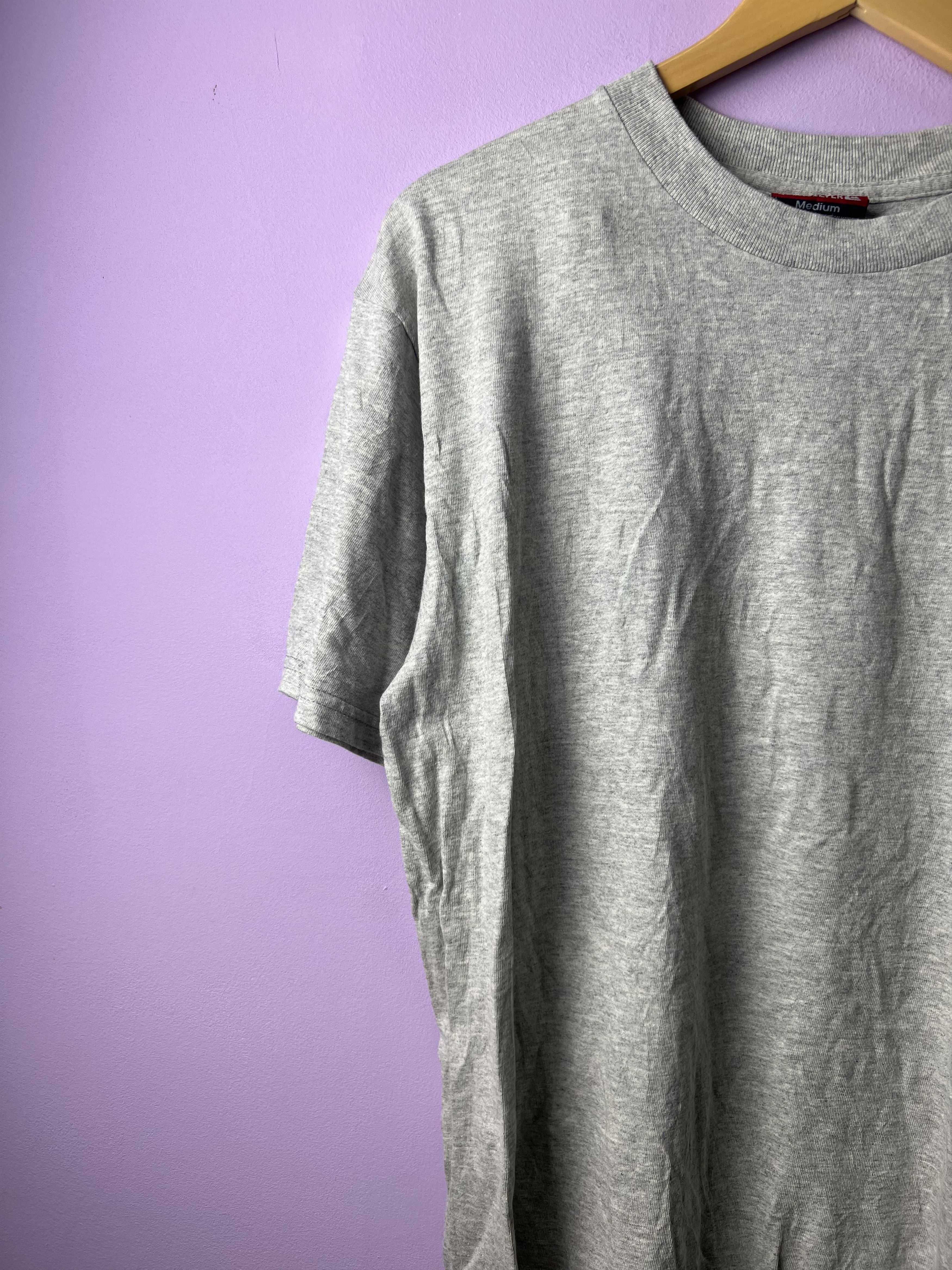 Quiksilver 🔥Vintage Quiksilver Sexy Ladies Tees Size US M / EU 48-50 / 2 - 6 Thumbnail