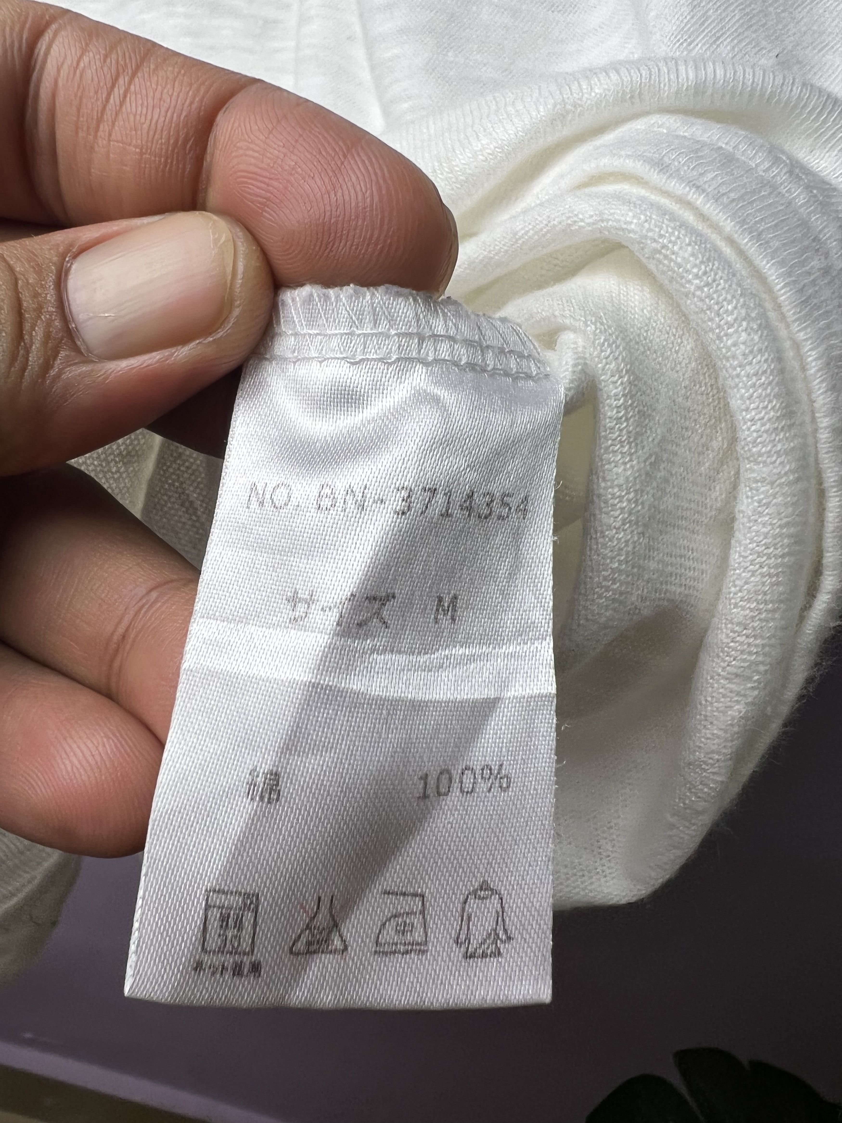 Japanese Brand 🔥Back Number Button LS Tees Size US S / EU 44-46 / 1 - 11 Thumbnail