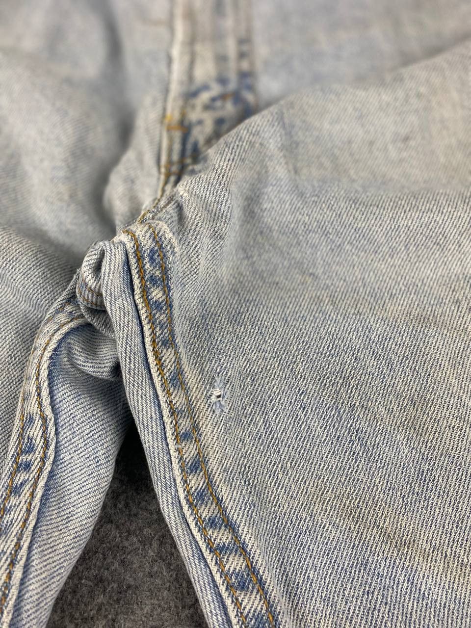 Levi's vintage levis 505 regular fit lightwash denim Size US 36 / EU 52 - 11 Thumbnail