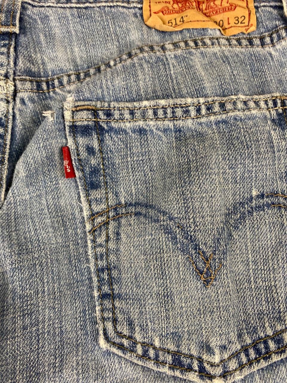 Levi's vintage levis 514 slim straight lightwash denim Size US 33 - 4 Thumbnail