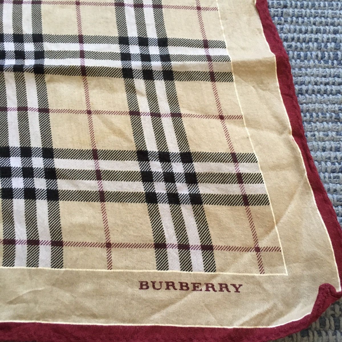 Burberry vintage burberry handkerchief Size ONE SIZE - 2 Thumbnail