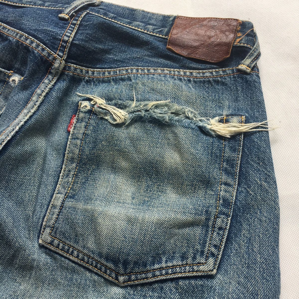 Evisu Vintage Evisu Special Japan Selvedge Distressed Faded Denim Size US 30 / EU 46 - 13 Thumbnail