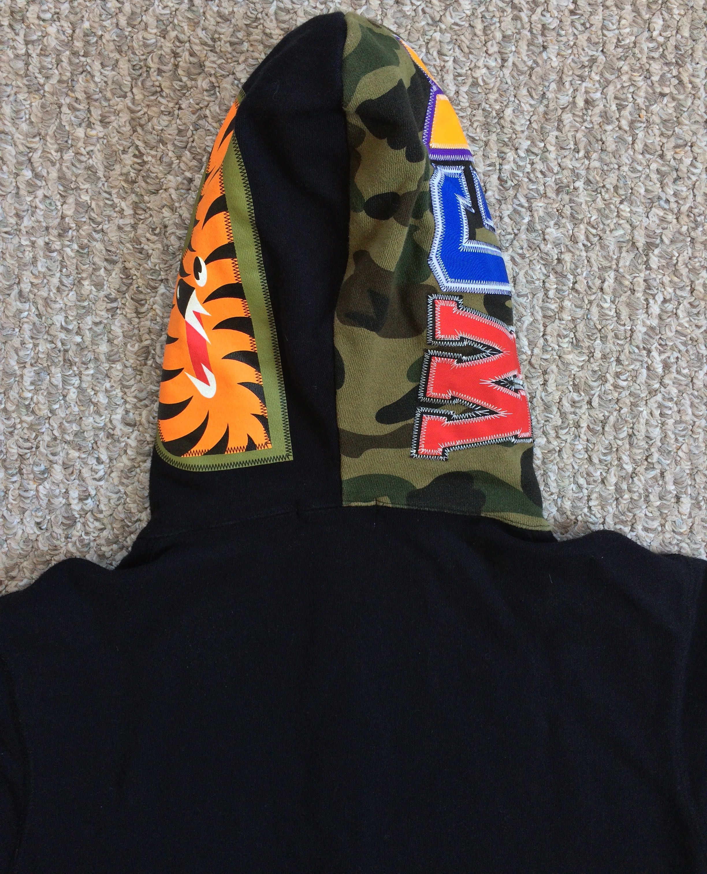 Bape 1st Camo Shark Applique Full Zip Hoodie Size US XL / EU 56 / 4 - 6 Thumbnail
