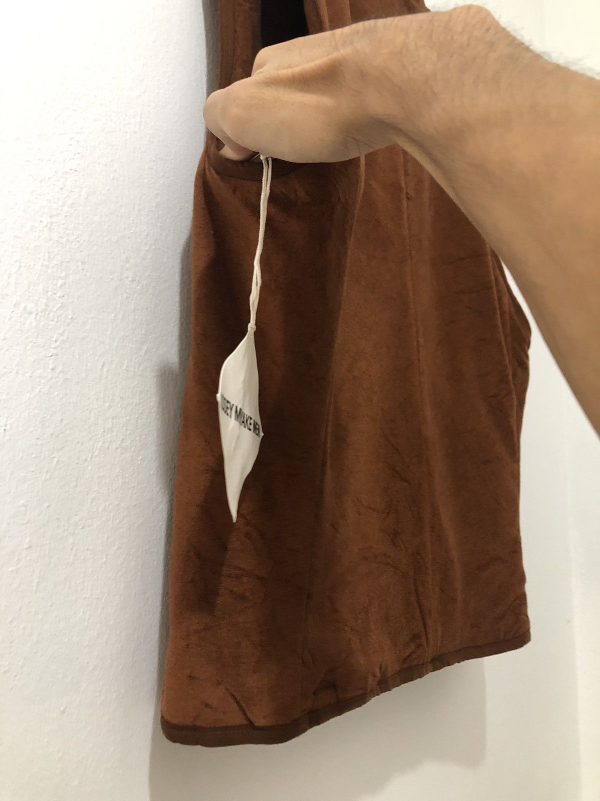 Issey Miyake 🔥Issey Miyake Velvet Vest Design Fashion NWT Size US M / EU 48-50 / 2 - 7 Thumbnail