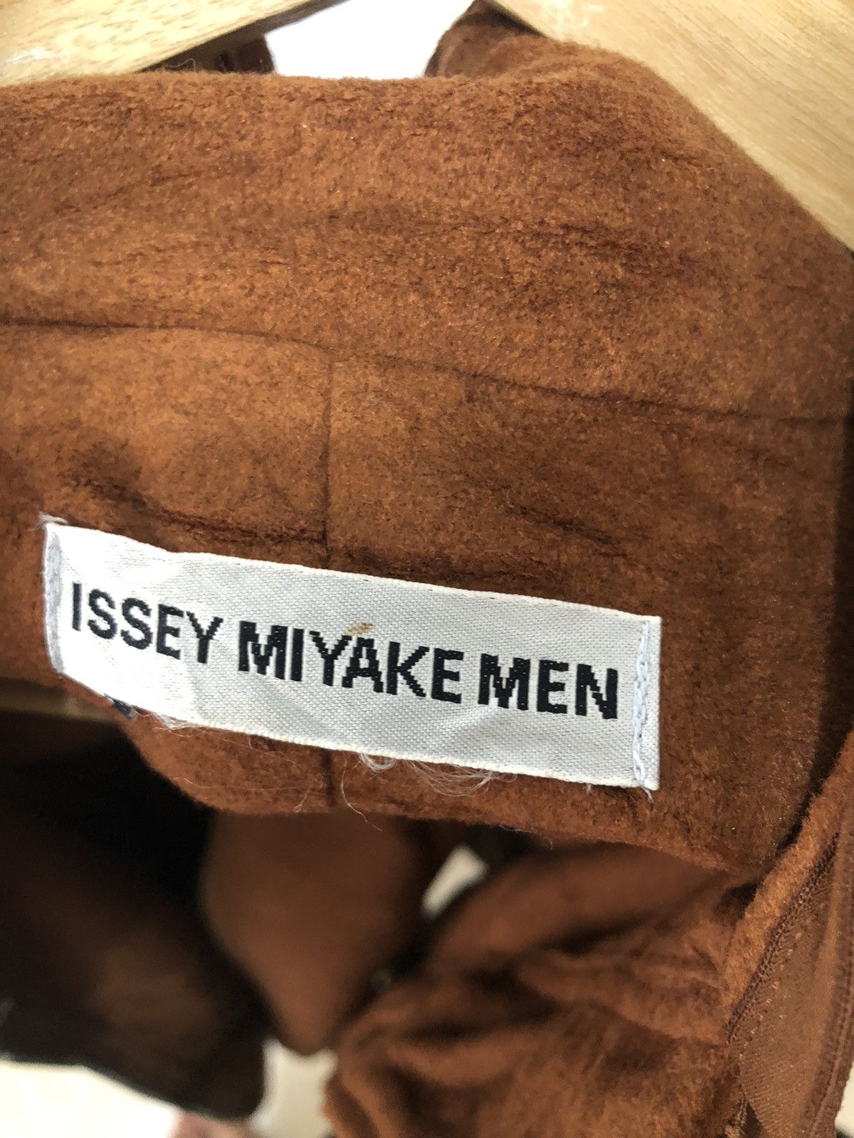 Issey Miyake 🔥Issey Miyake Velvet Vest Design Fashion NWT Size US M / EU 48-50 / 2 - 10 Thumbnail