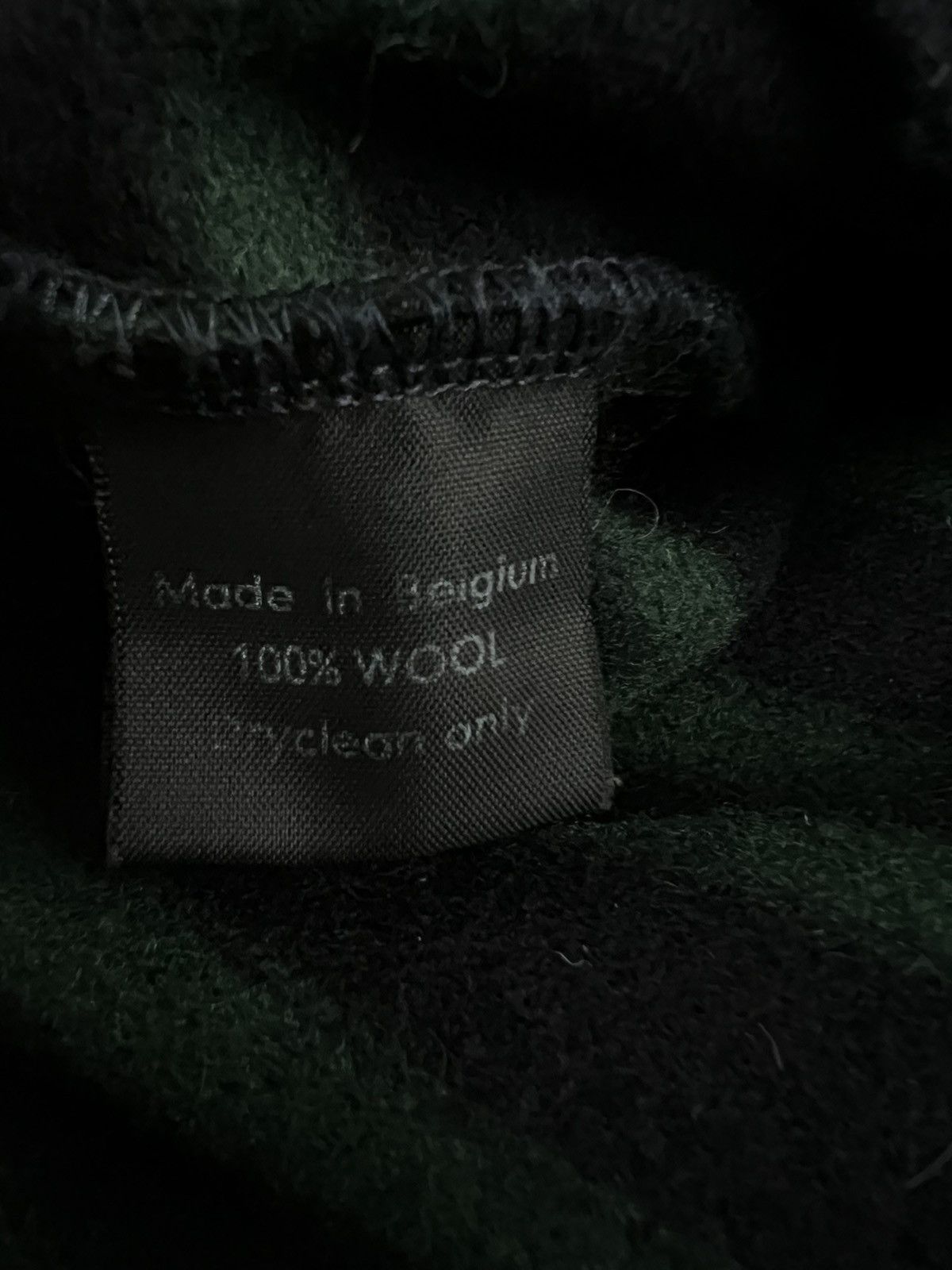 Raf Simons AW2001-2002 Raf Simons Riot Riot Riot Green Patch Turtleneck Size US L / EU 52-54 / 3 - 10 Thumbnail