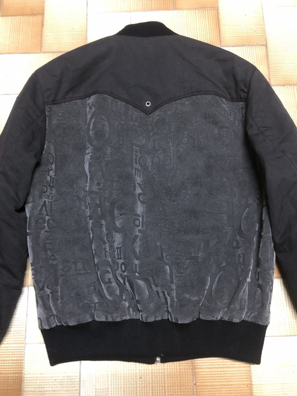 Dolce & Gabbana 🔥🔥🔥RARE MONOGRAM ALL OVERPRINTS D&G SPRING SUMMER 1994 Size US M / EU 48-50 / 2 - 8 Thumbnail