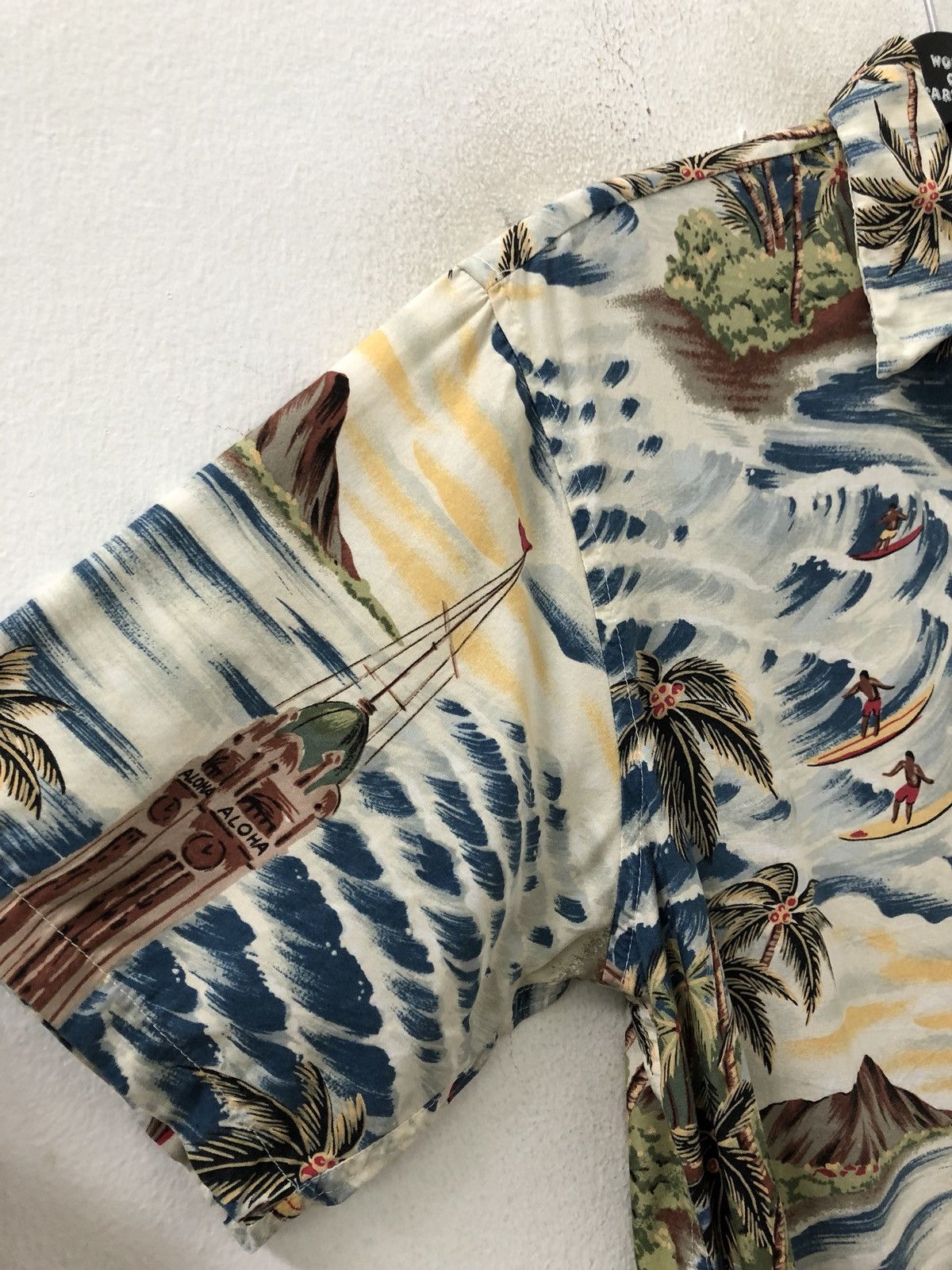 Vintage VTG Pineapple Juice Aloha Palm Trees Beach Rayon Hawaiian Size US M / EU 48-50 / 2 - 8 Thumbnail