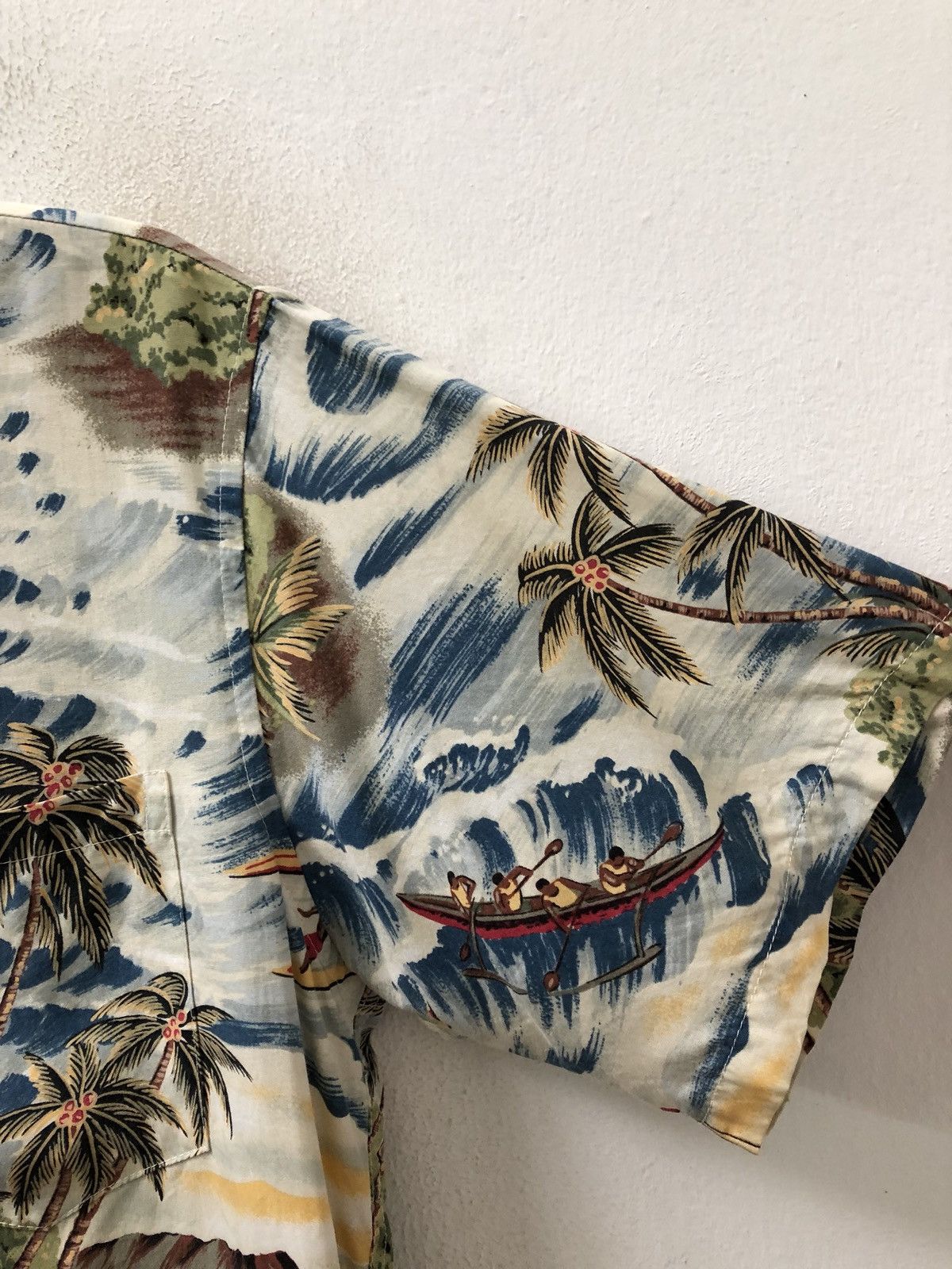 Vintage VTG Pineapple Juice Aloha Palm Trees Beach Rayon Hawaiian Size US M / EU 48-50 / 2 - 4 Thumbnail