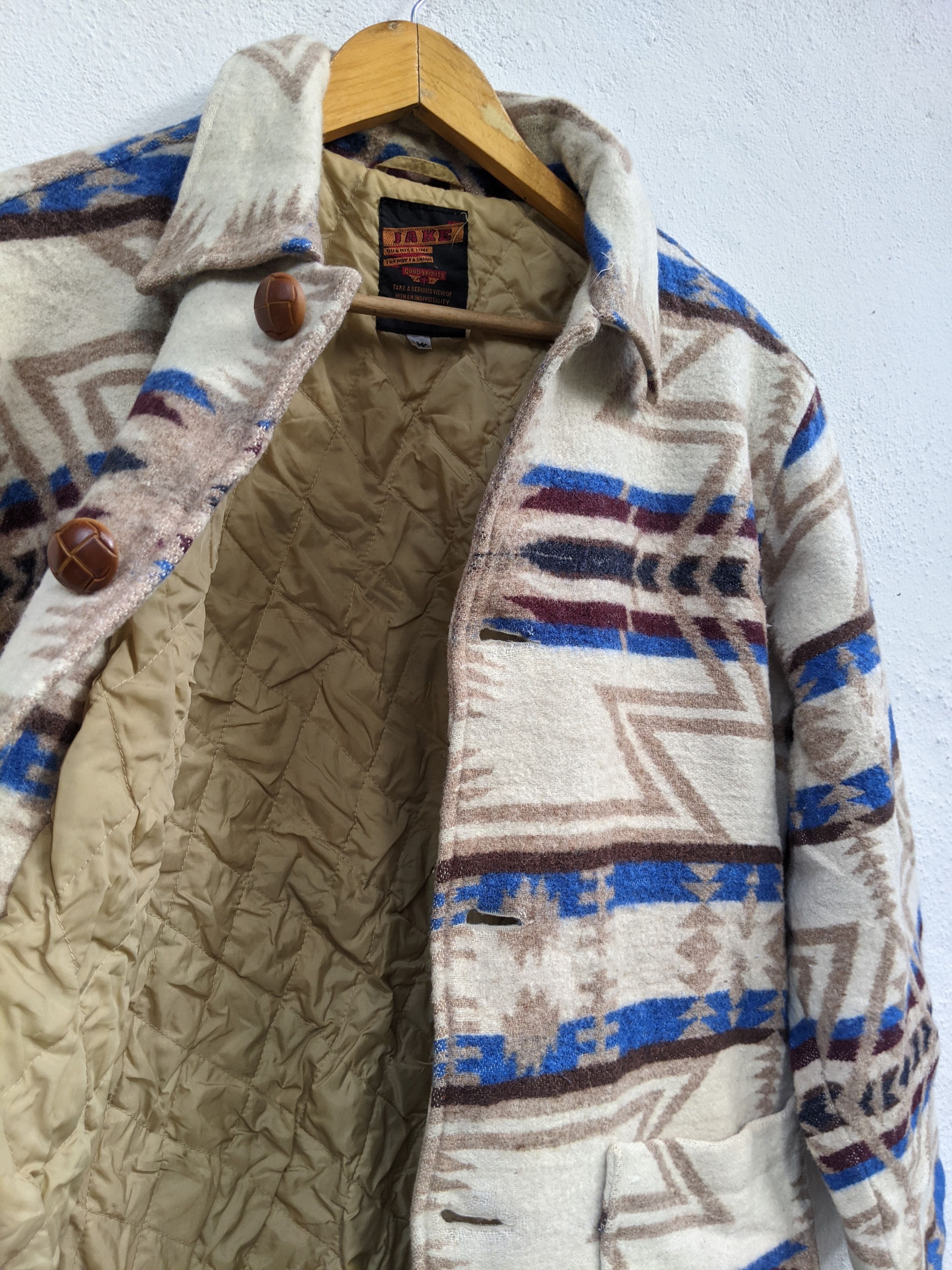 Japanese Brand JAKE NAVAJO BUTTON DOWN JACKET Size US M / EU 48-50 / 2 - 3 Thumbnail