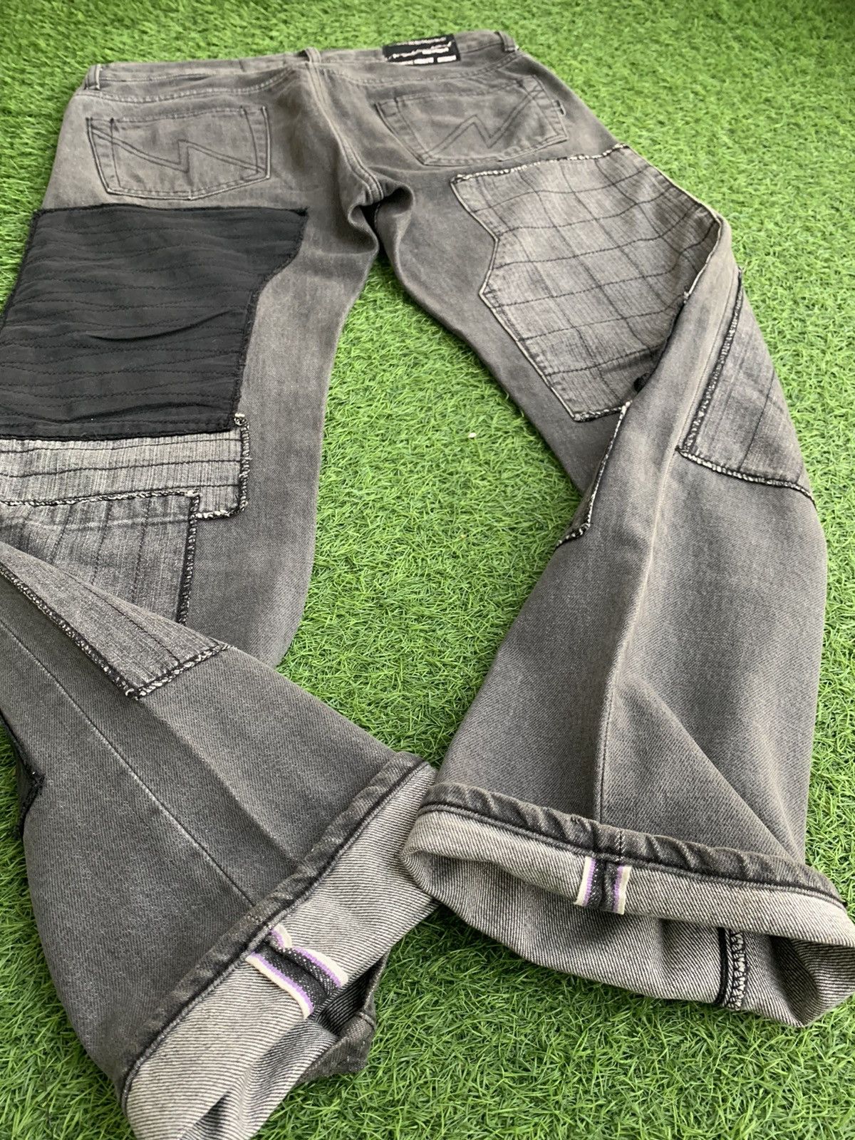 Neighborhood Vintage Neigborhood Fragment Narrow Patchwork Selvedge Size US 33 - 9 Thumbnail