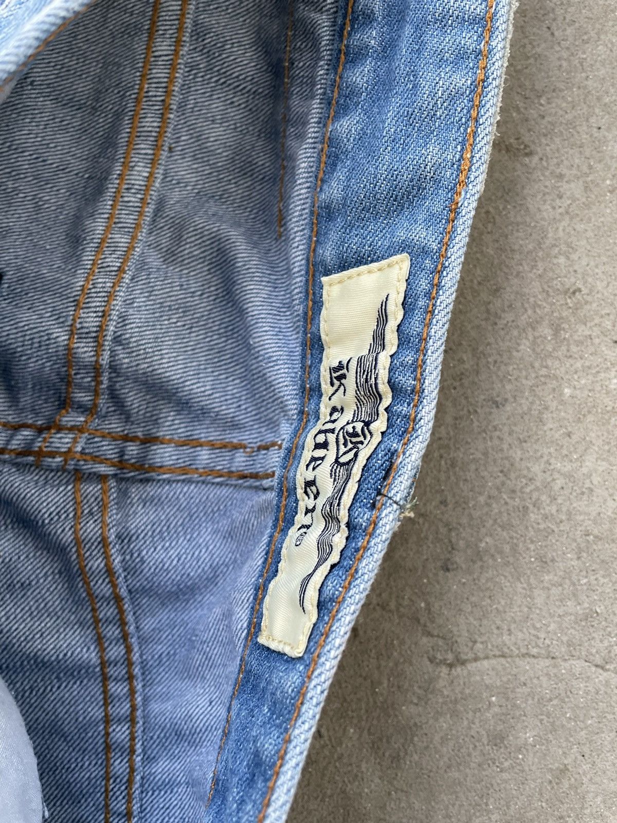 Japanese Brand × Vintage Vintage Japanese Brand jeans distressed blue denim buggy fit Size US 31 - 6 Thumbnail