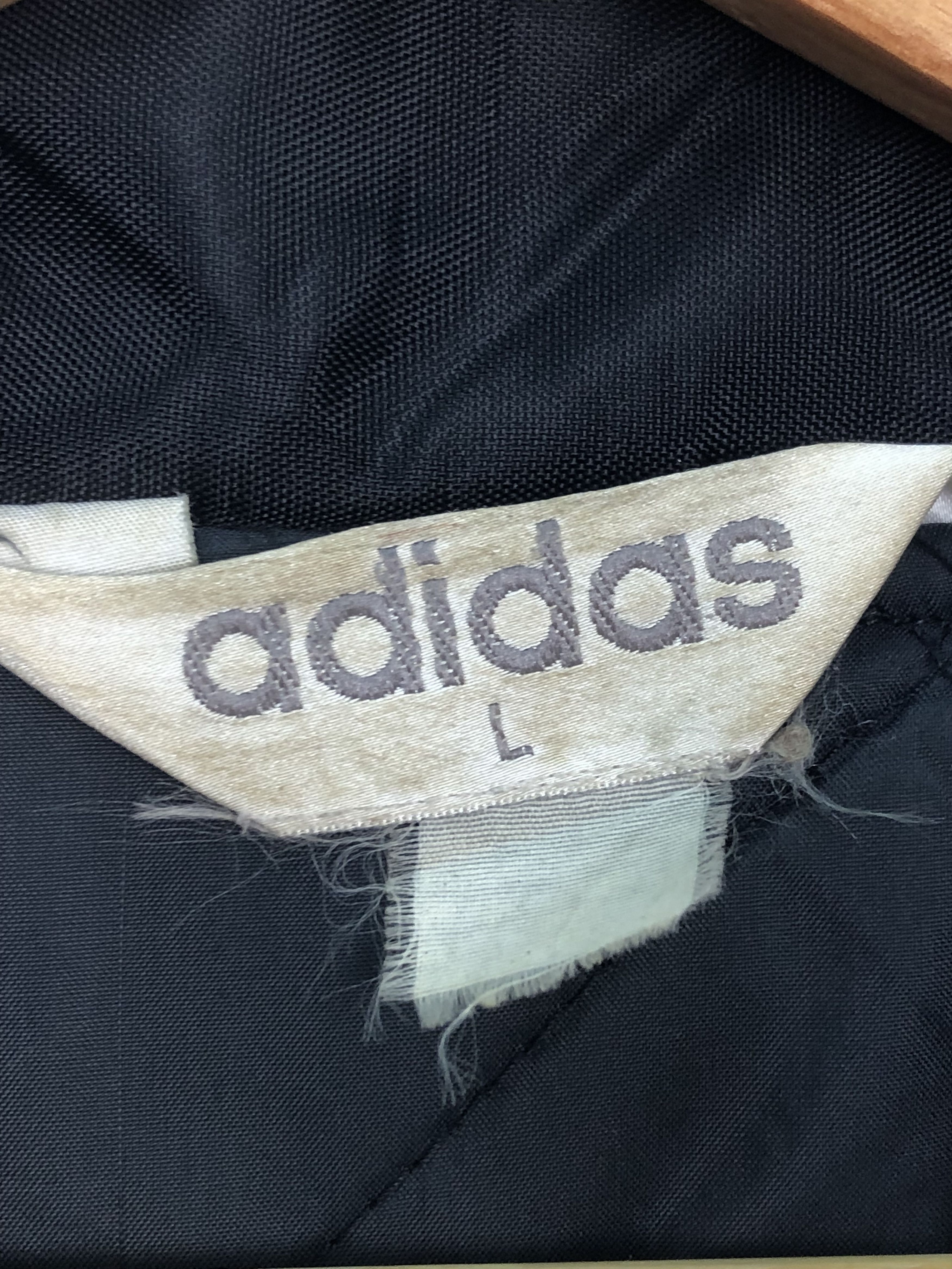 Adidas Vintage Adidas Parka Windbreaker Jacket J0169 Size US L / EU 52-54 / 3 - 5 Thumbnail