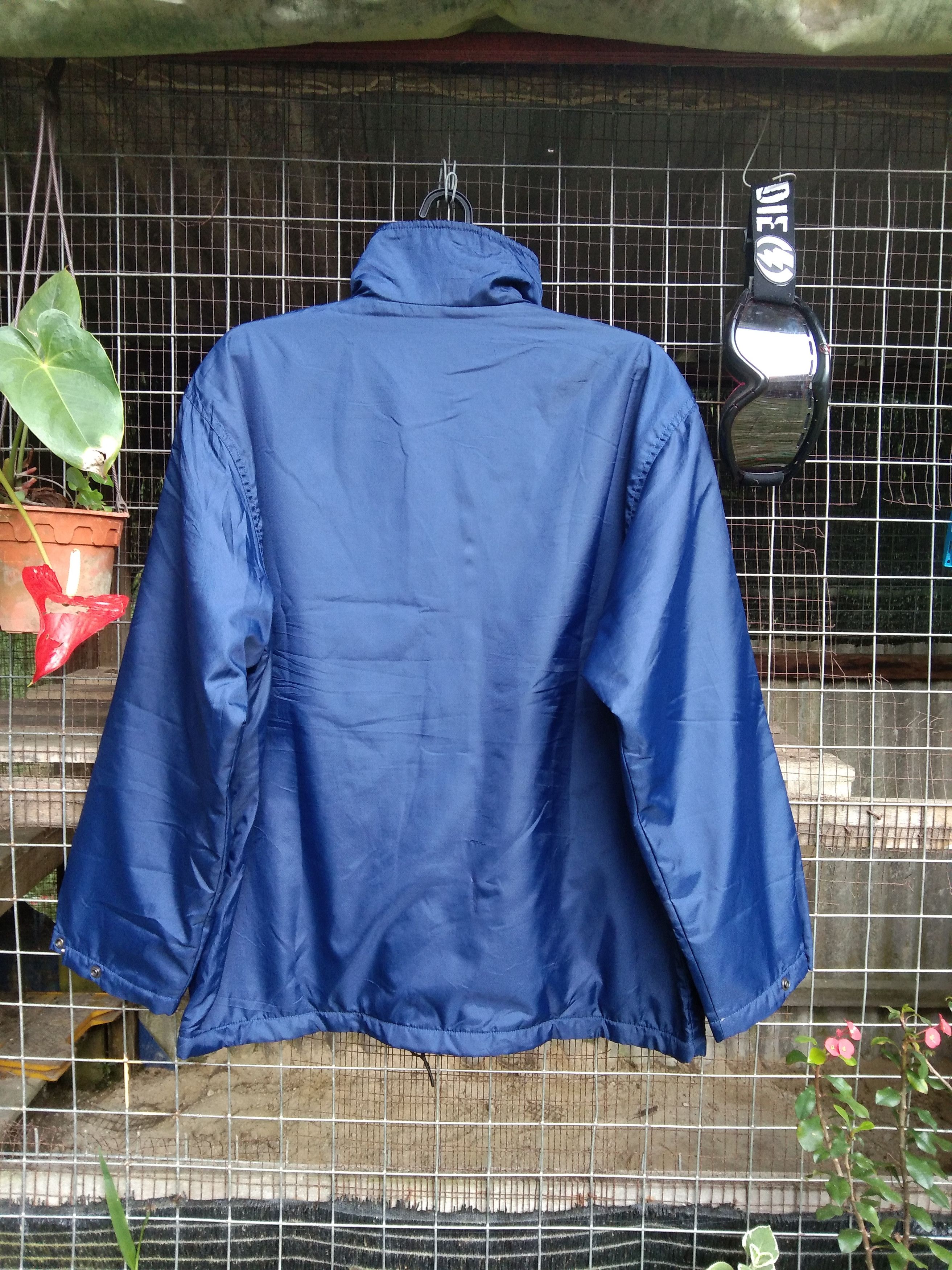 Converse VINTAGE CONVERSE ALLSTAR LIGHTLAYERS JACKET Size US L / EU 52-54 / 3 - 7 Thumbnail