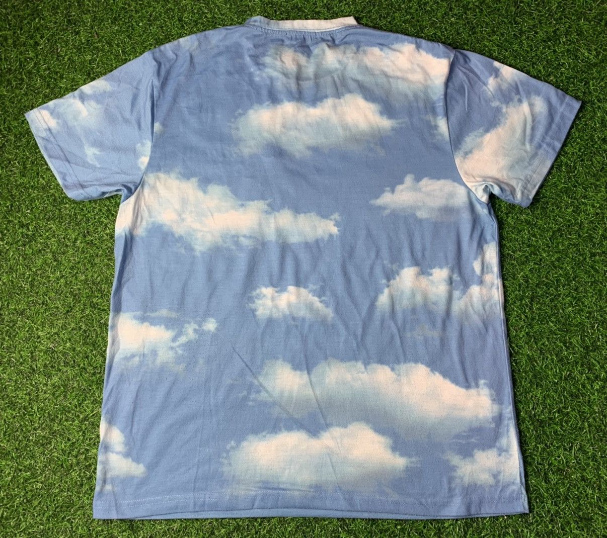 Japanese Brand Milk Boys Cloudy All Over Sky Cloud Tie Dye Tee Size US M / EU 48-50 / 2 - 8 Thumbnail