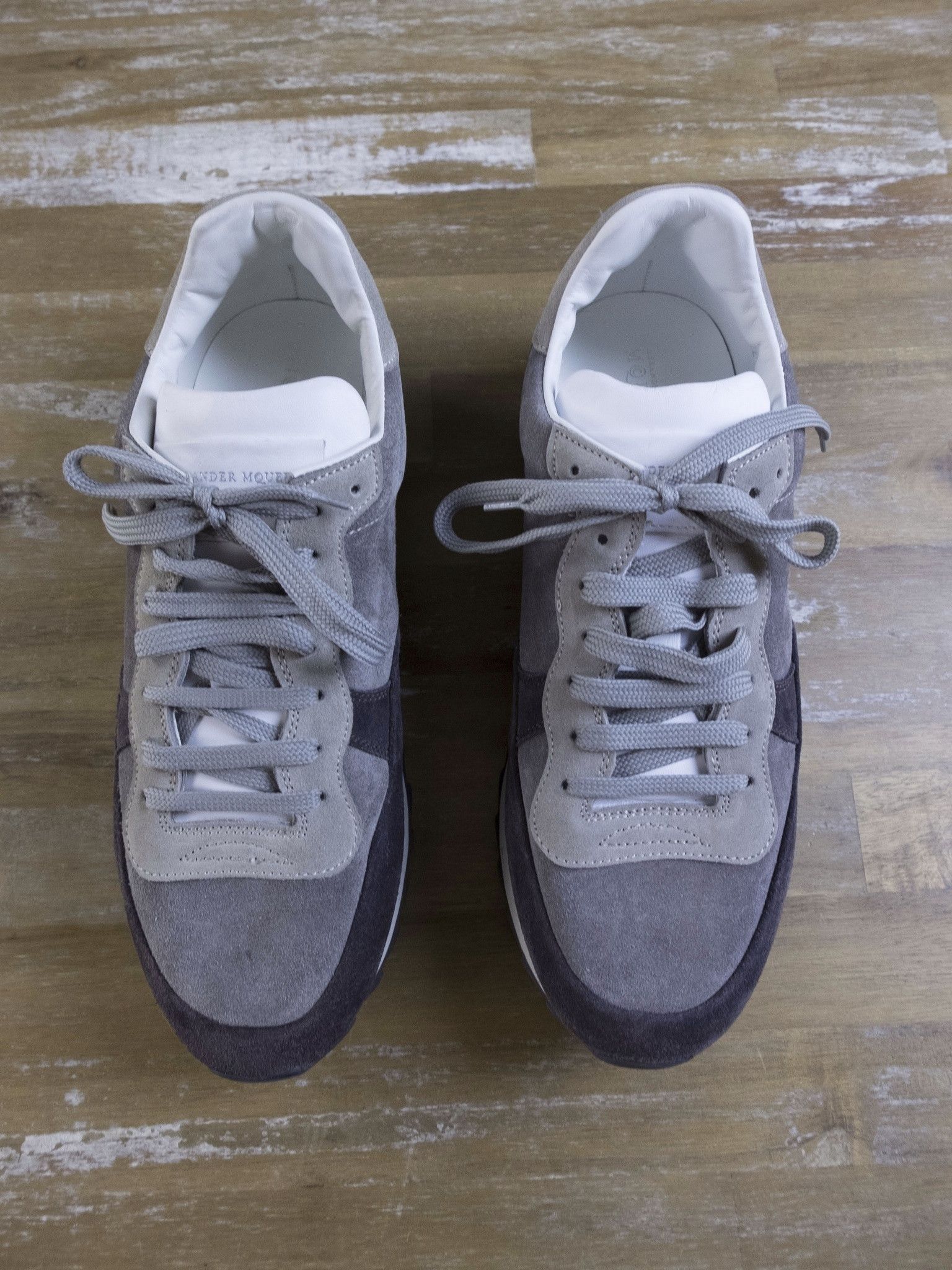 Alexander McQueen ALEXANDER MCQUEEN low suede sneakers - 8 US / 7 UK / 41 q Size US 8 / EU 41 - 2 Thumbnail