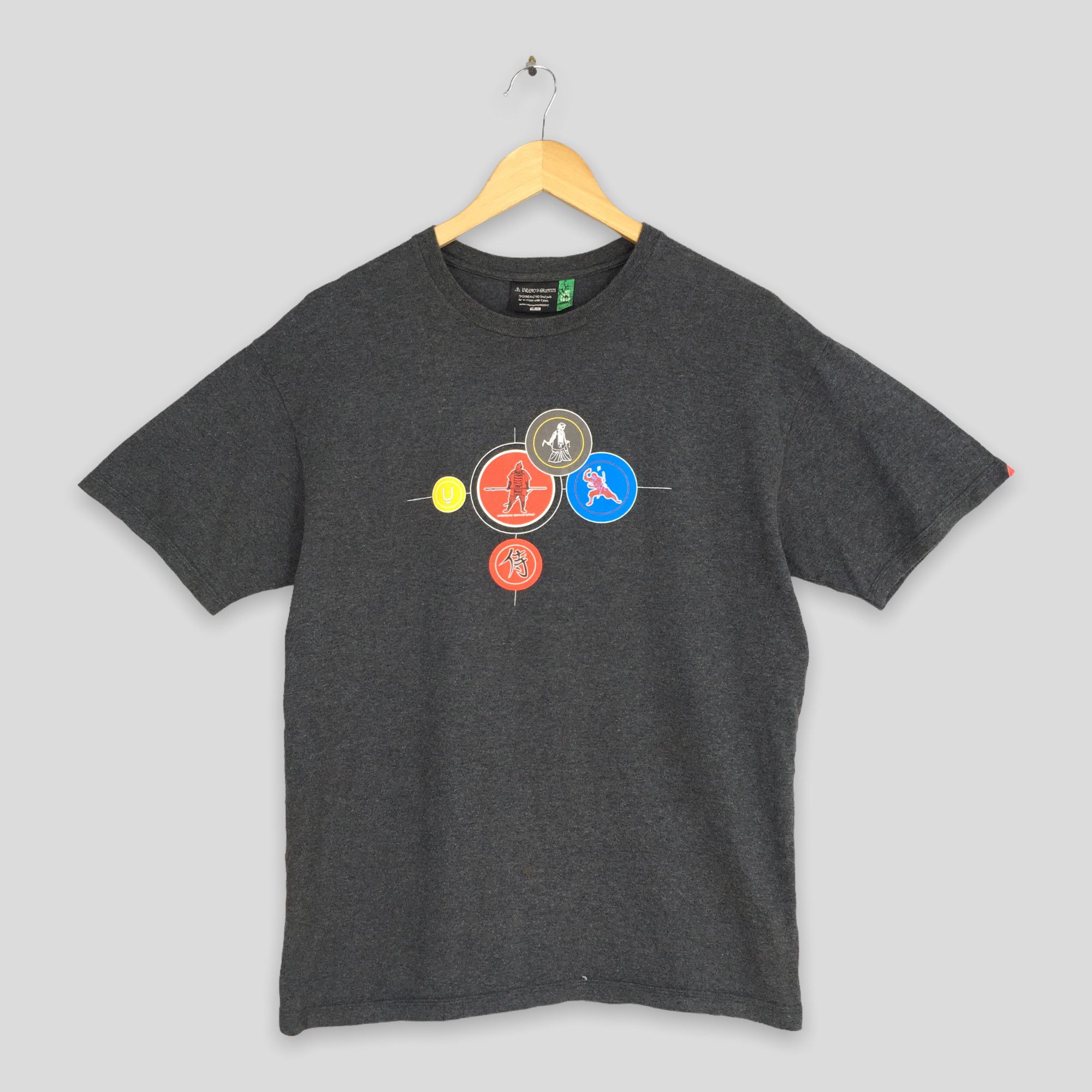 image of Ss2000 Undercover Japan Samurai School Gray T Shirt Medium in Grey, Men's
