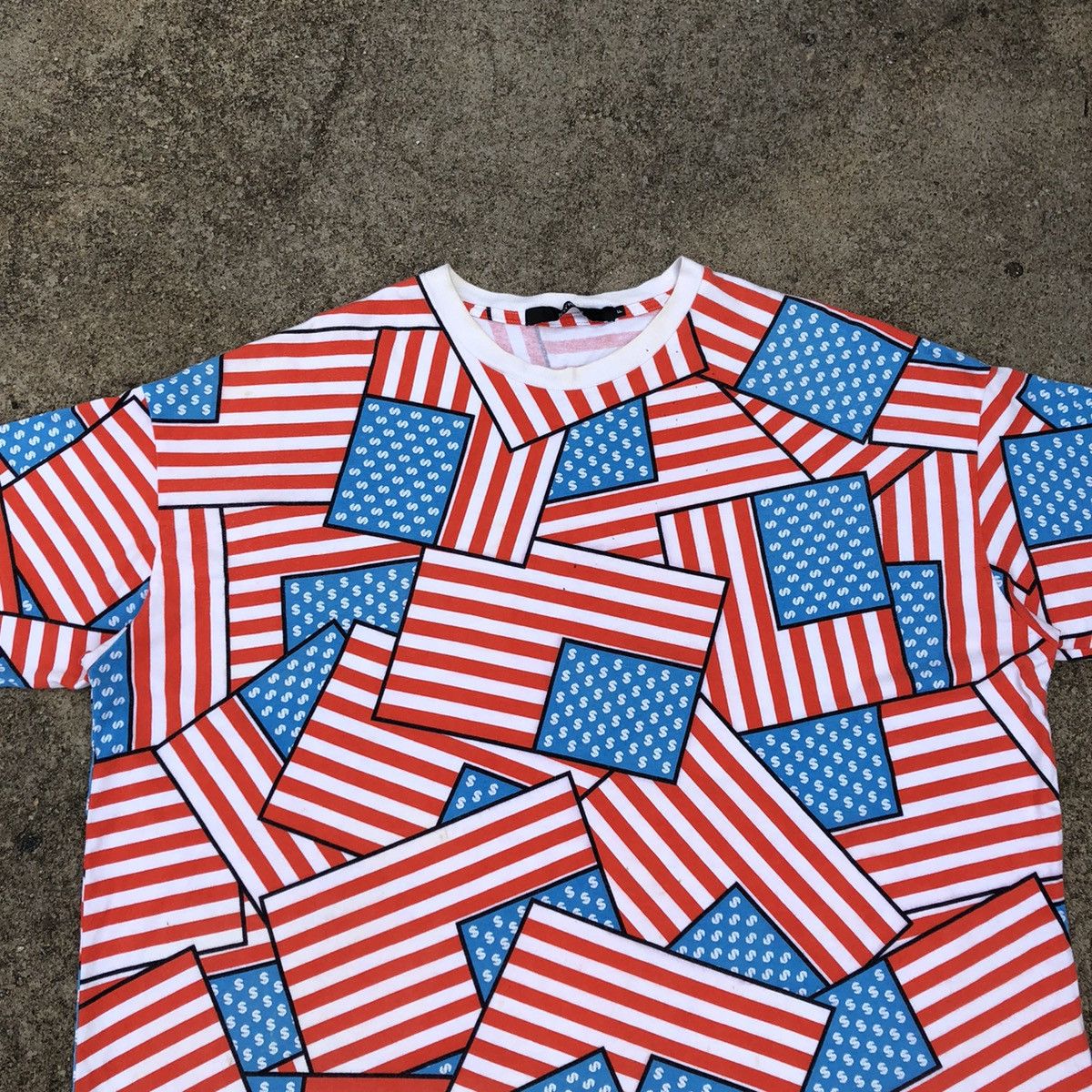 Japanese Brand × Joyrich × Vintage Rare Vintage Japanese Brand Joyrich USA Flag Dollar AOP Tee Size US XXL / EU 58 / 5 - 2 Thumbnail