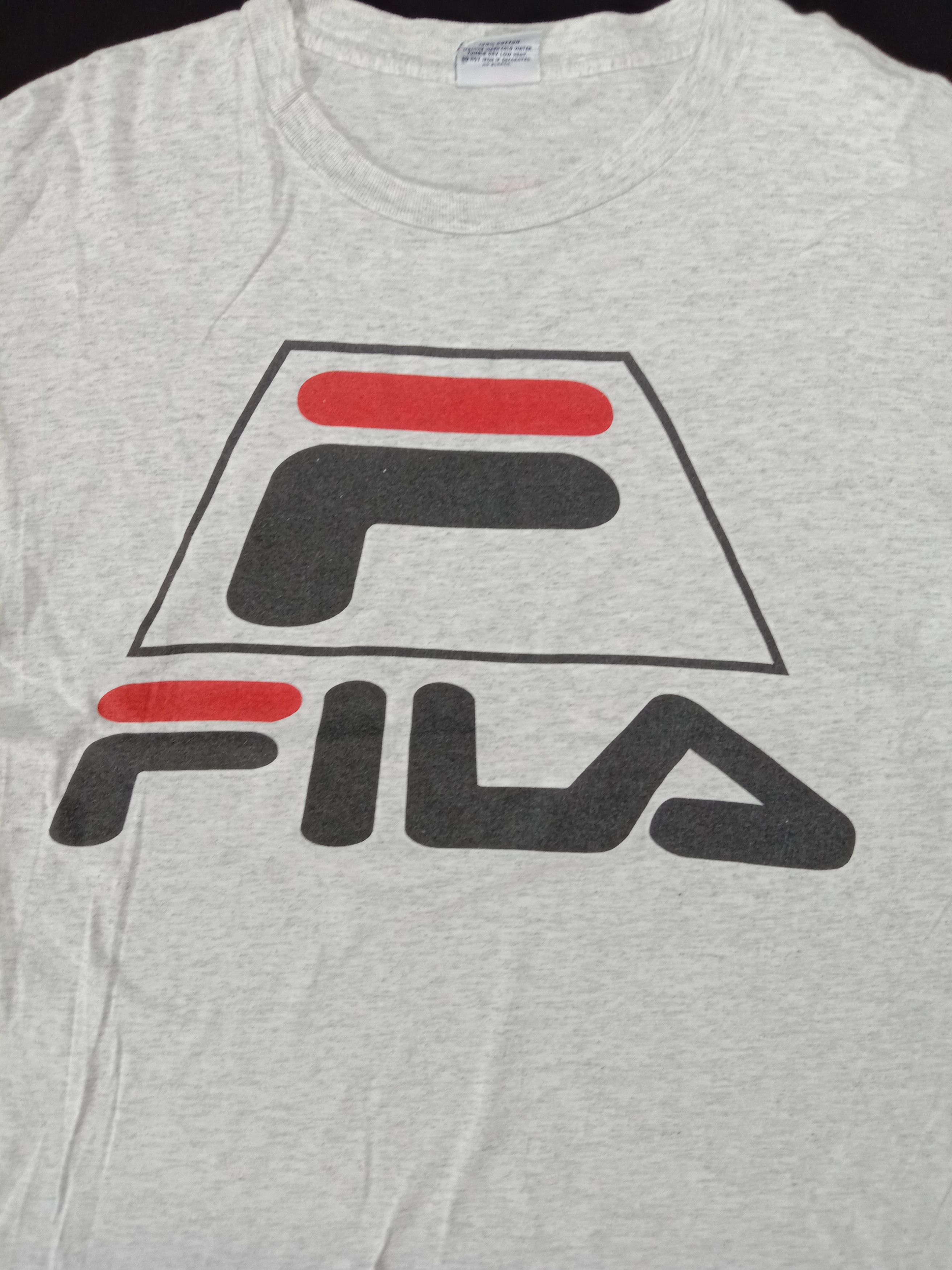 Fila Rare Vintage FILA F Big Logo Tee Size US M / EU 48-50 / 2 - 4 Thumbnail