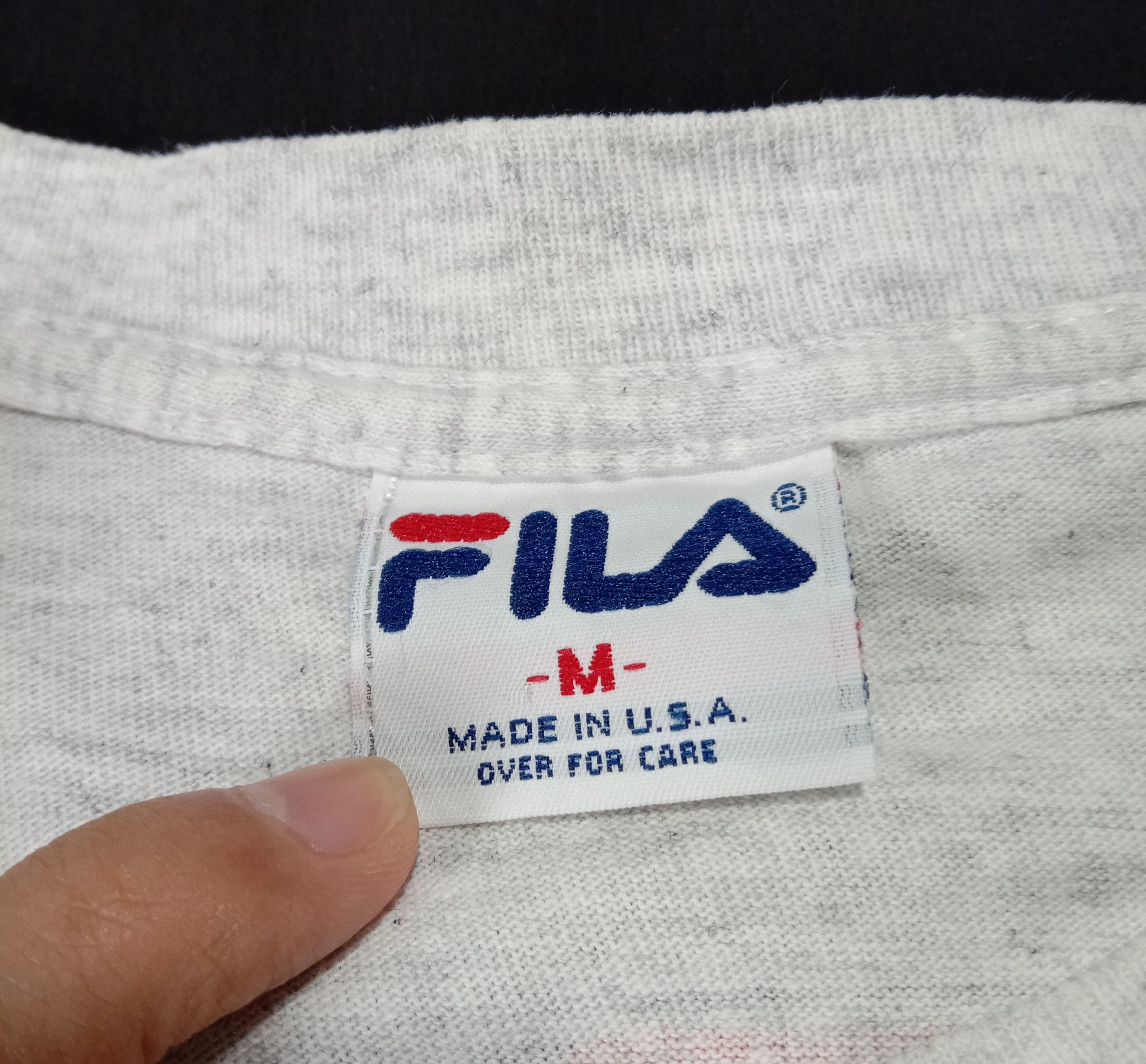 Fila Rare Vintage FILA F Big Logo Tee Size US M / EU 48-50 / 2 - 2 Thumbnail